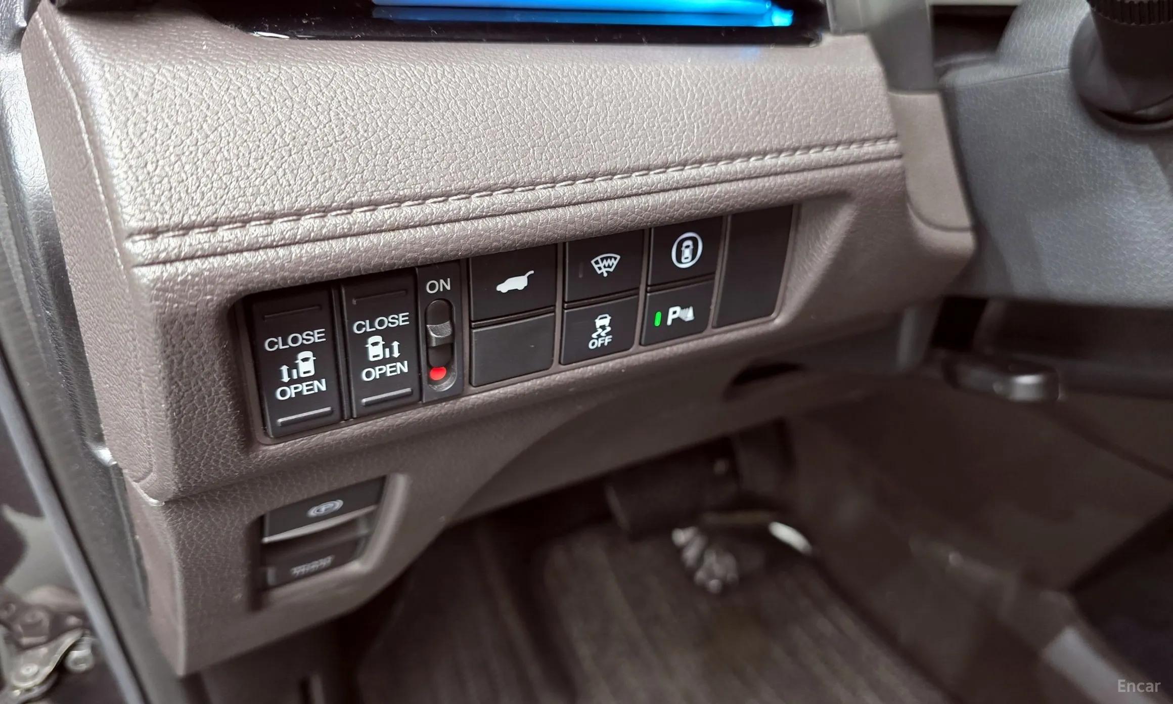 Honda Odyssey превью 15