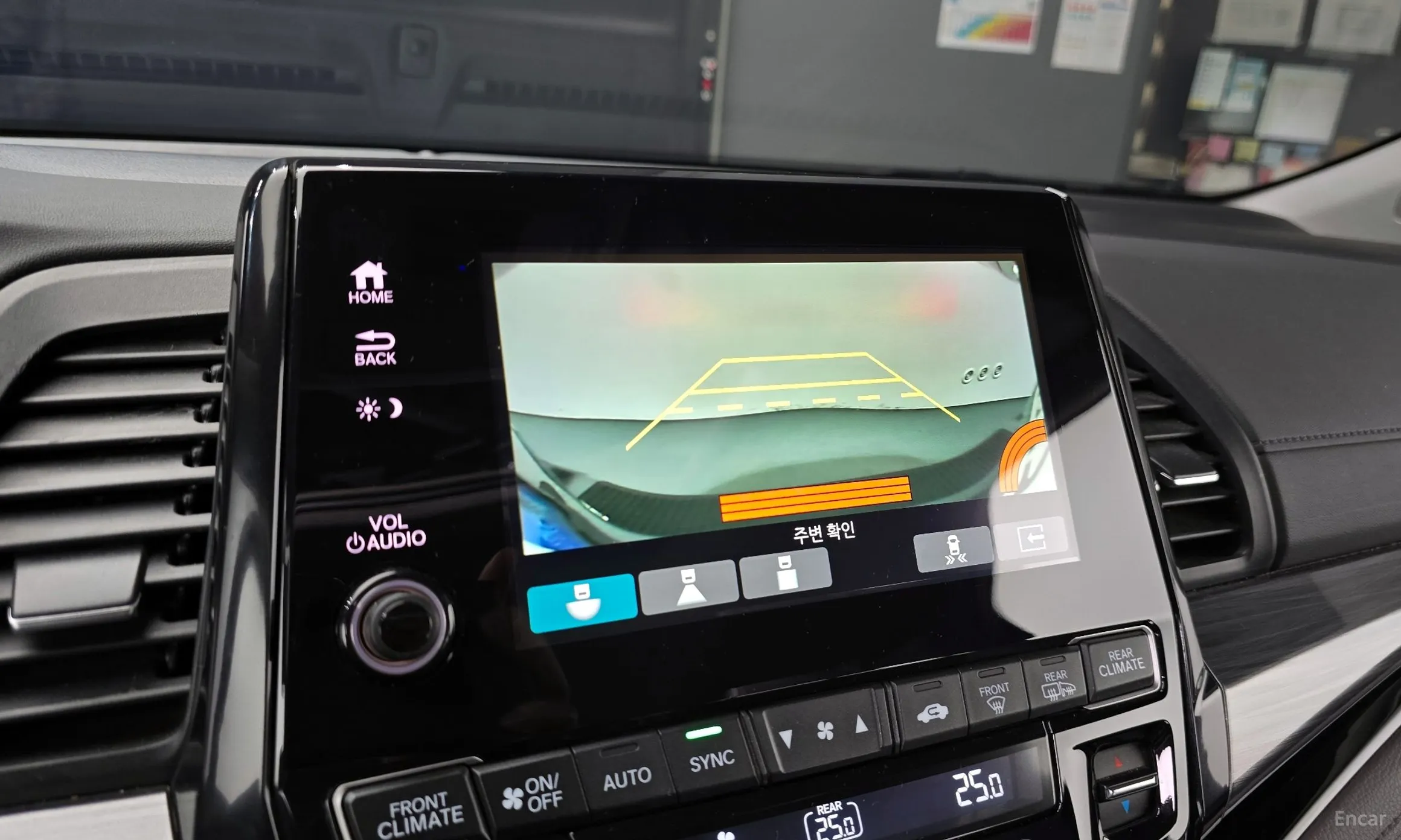 Honda Odyssey превью 16