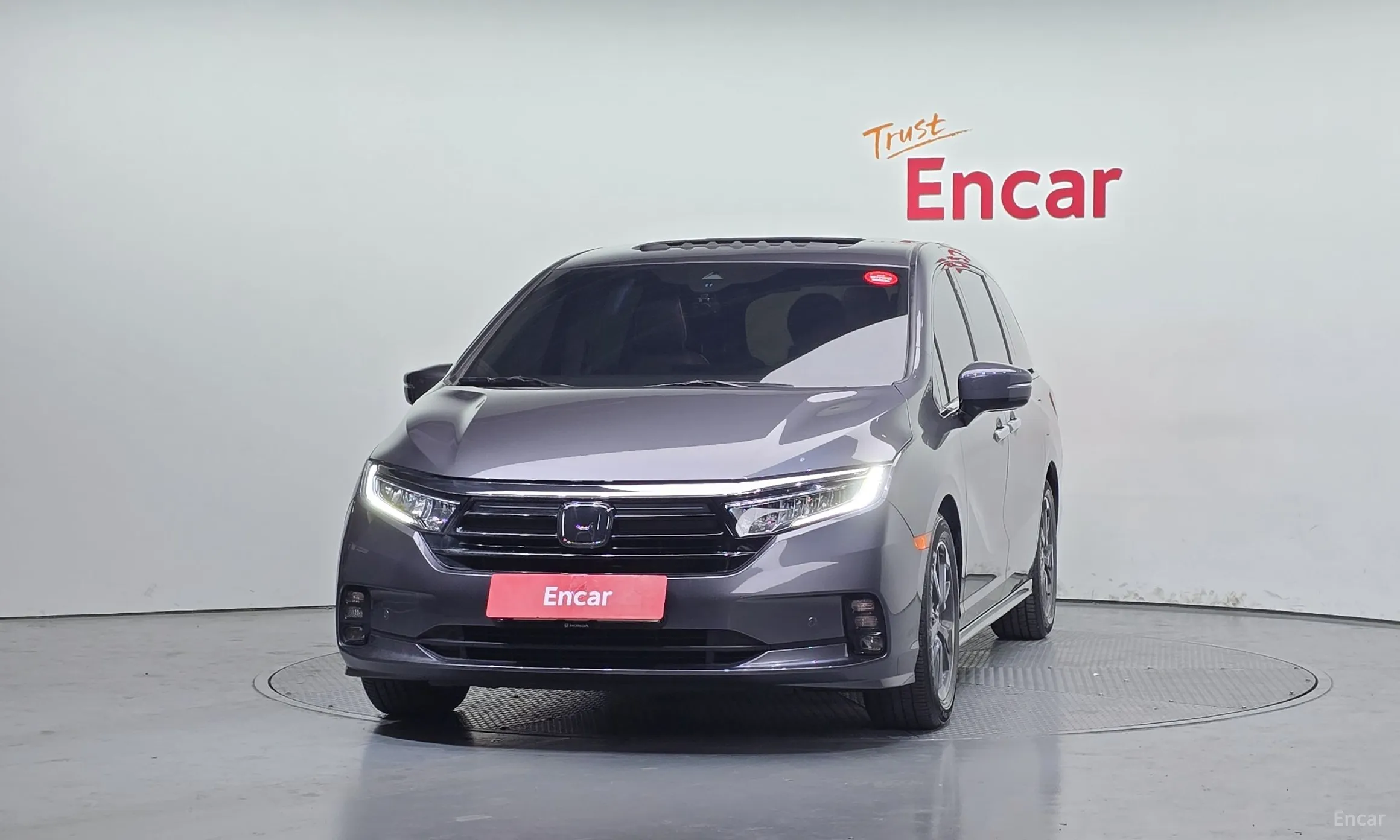 Honda Odyssey превью 3