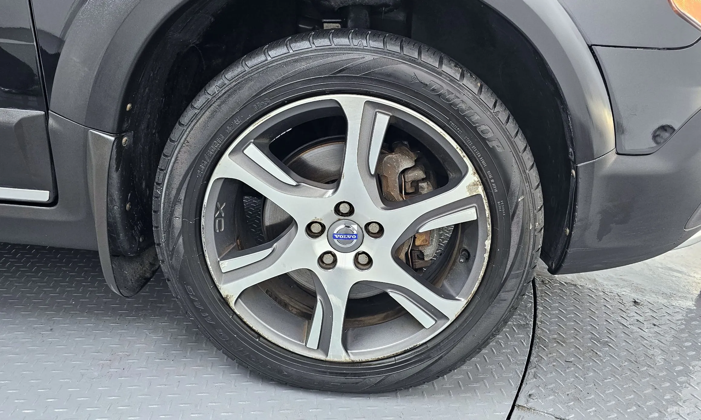 Volvo XC70 превью 5