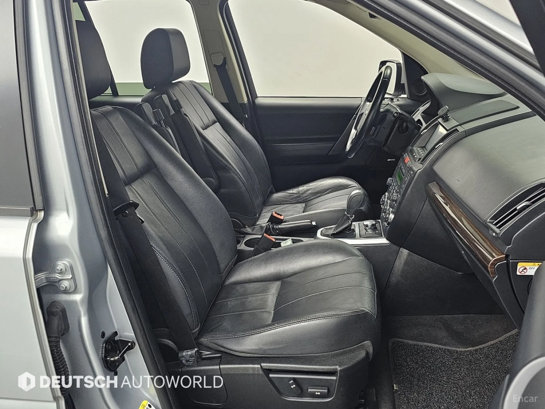 Land Rover Freelander 2 превью 10