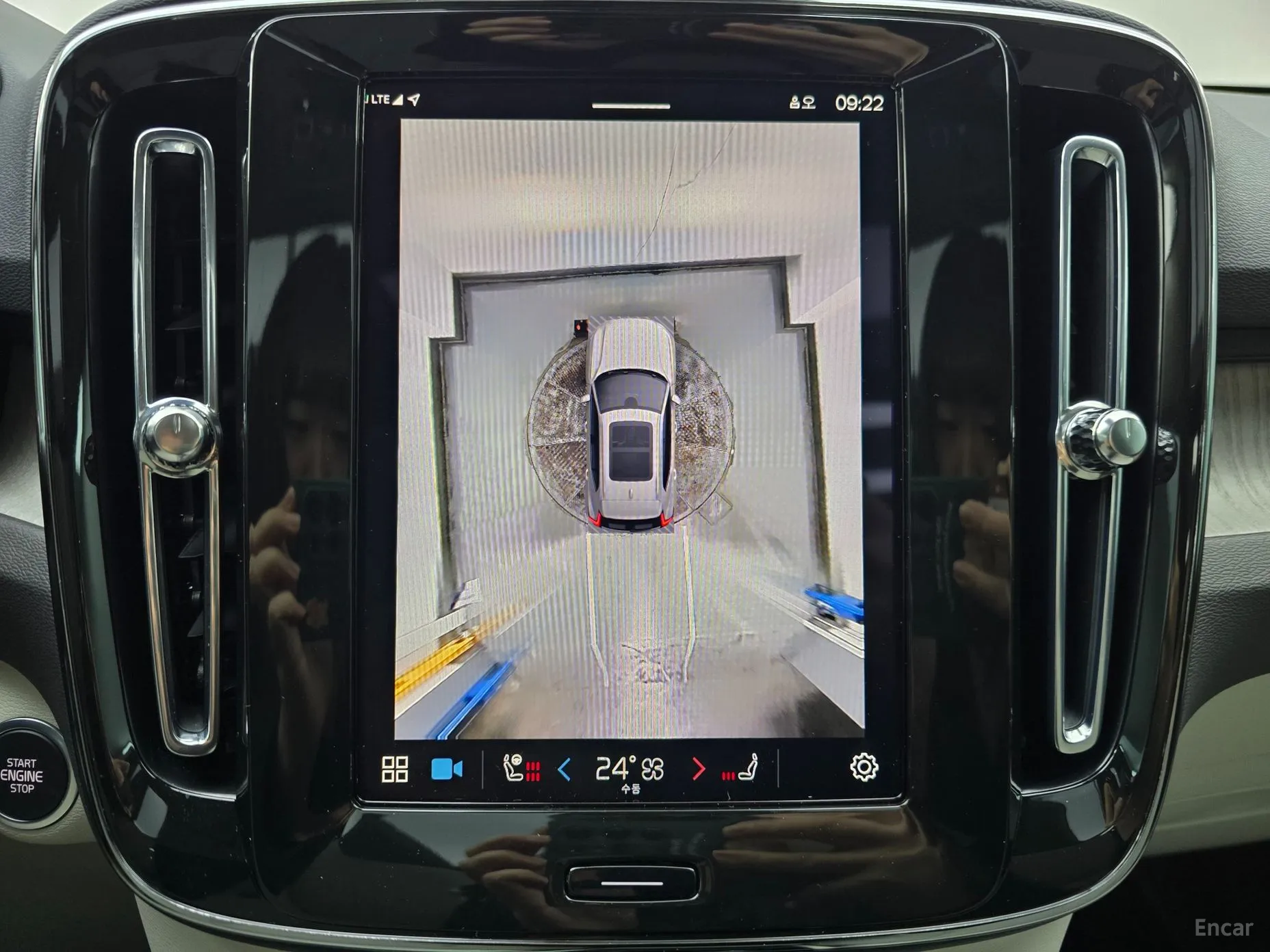 Volvo XC40 превью 15