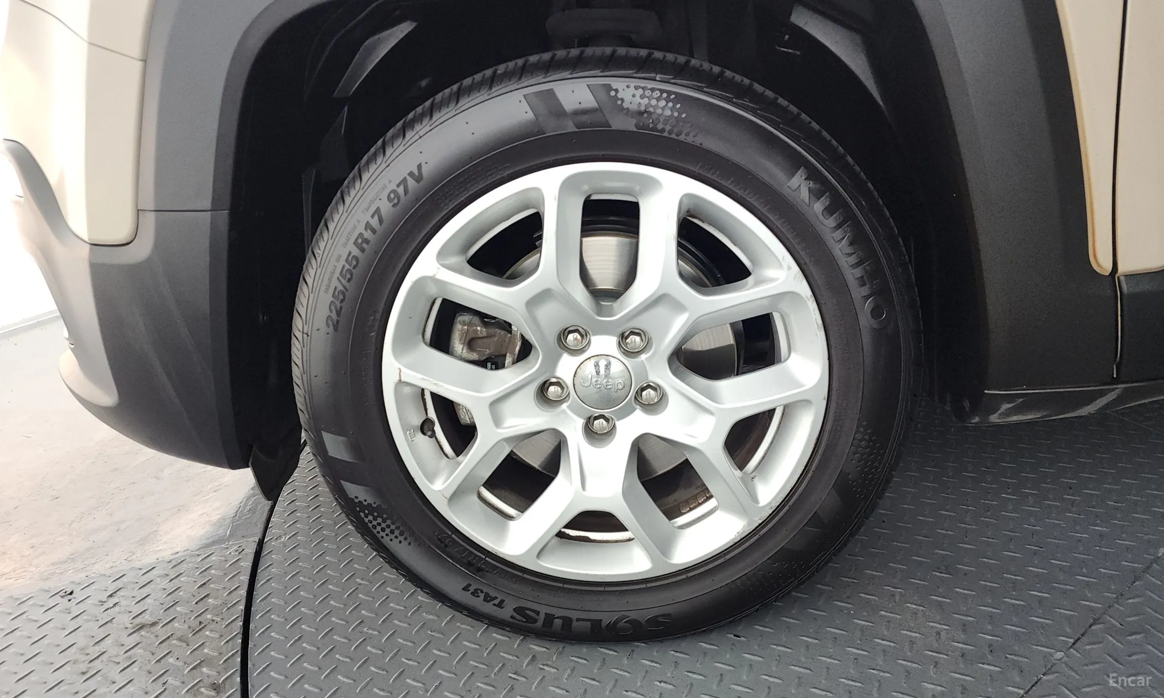 Jeep Renegade превью 5