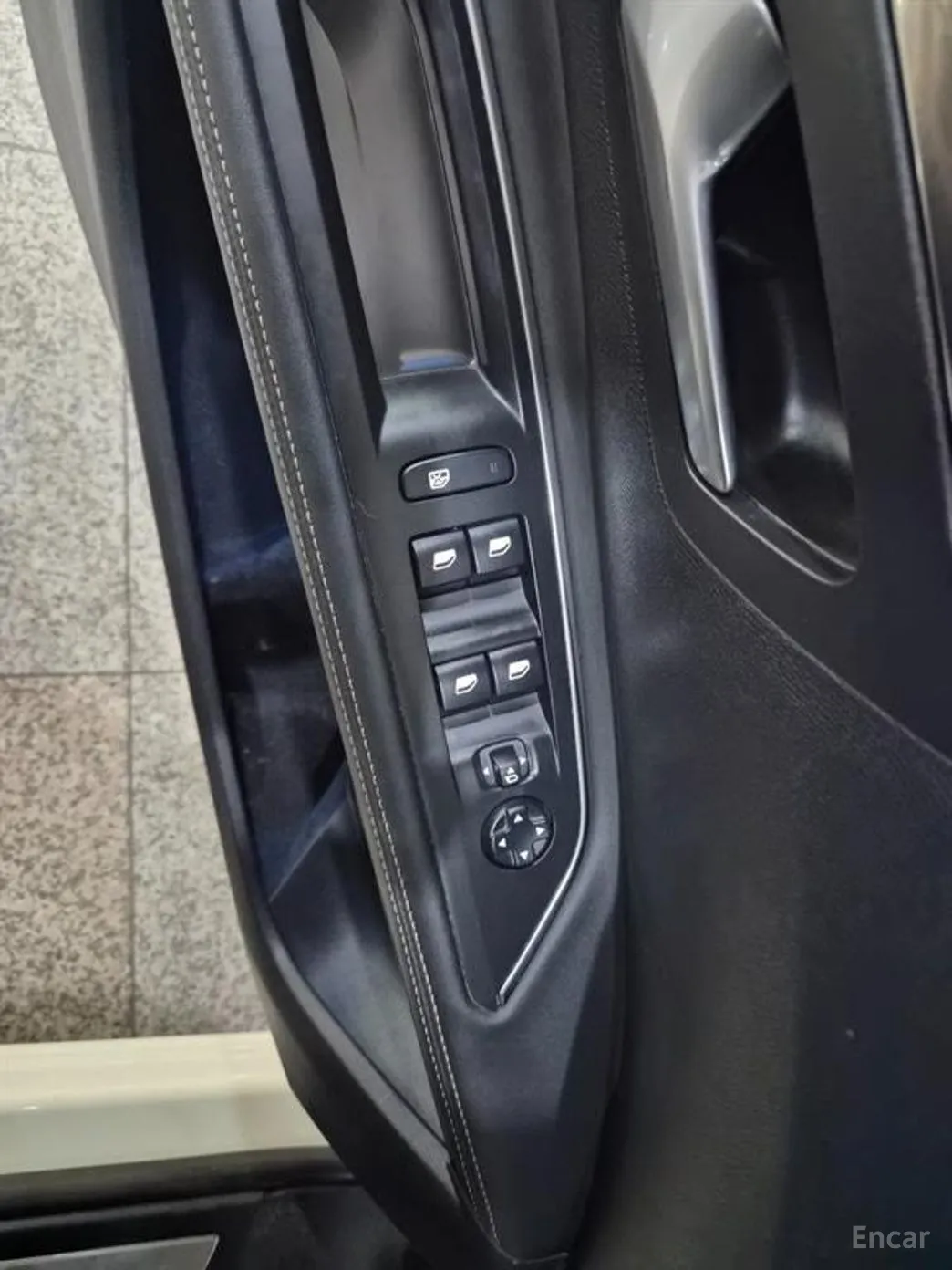 Peugeot 5008 2nd generation превью 14