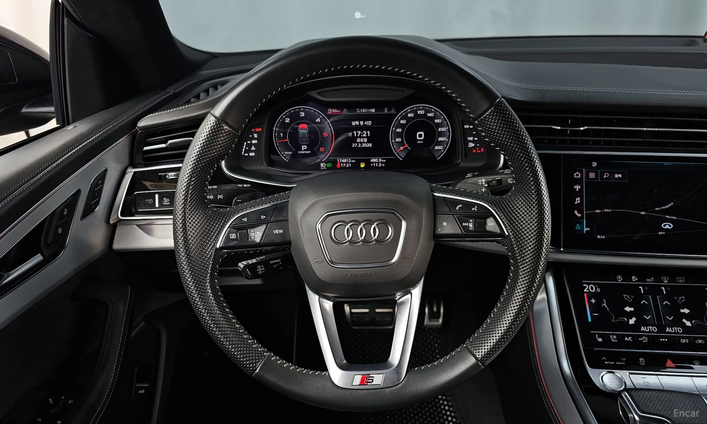 Audi Q8 (4M) превью 13