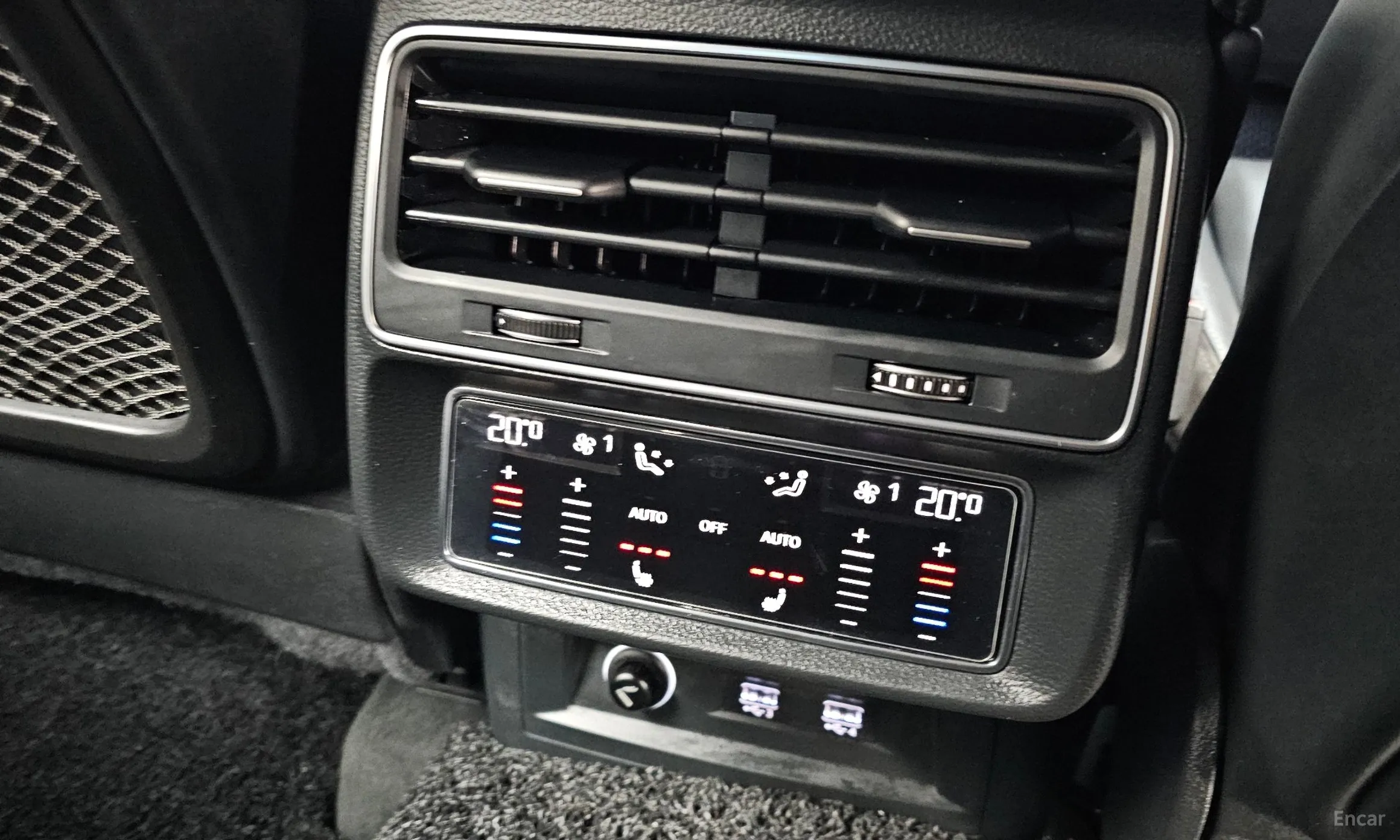 Audi Q8 (4M) превью 19