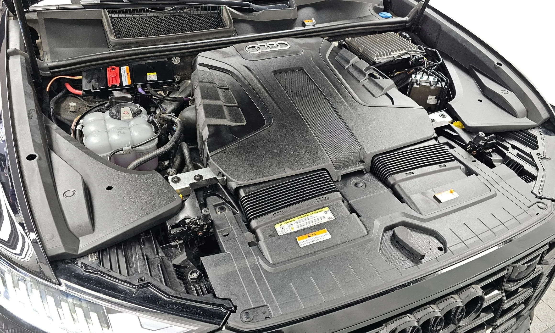 Audi Q8 (4M) превью 6