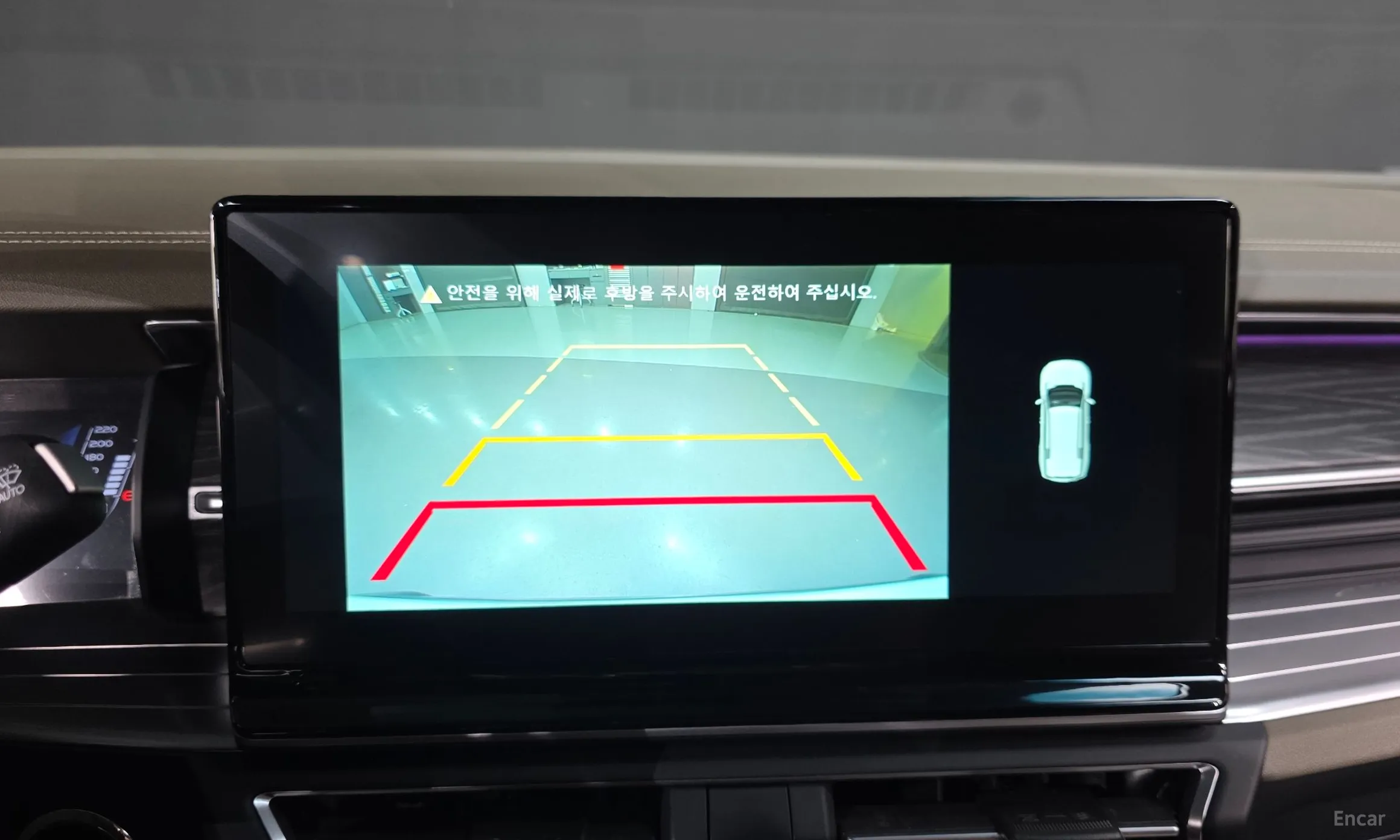 KG Mobility (SsangYong) Torres превью 16