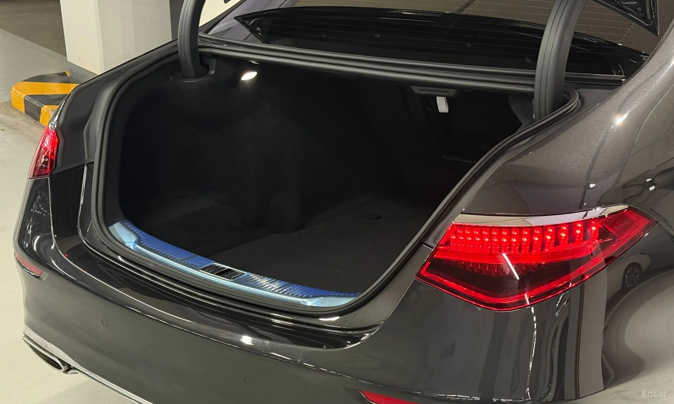 Mercedes Benz S-Class W223 превью 10