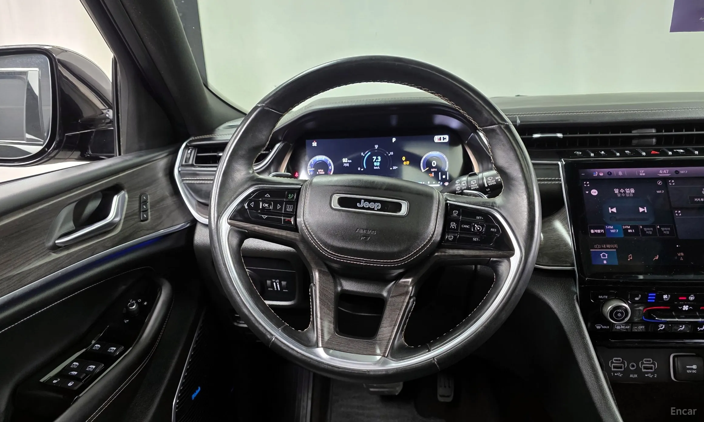 Jeep Grand Cherokee (WL) превью 13