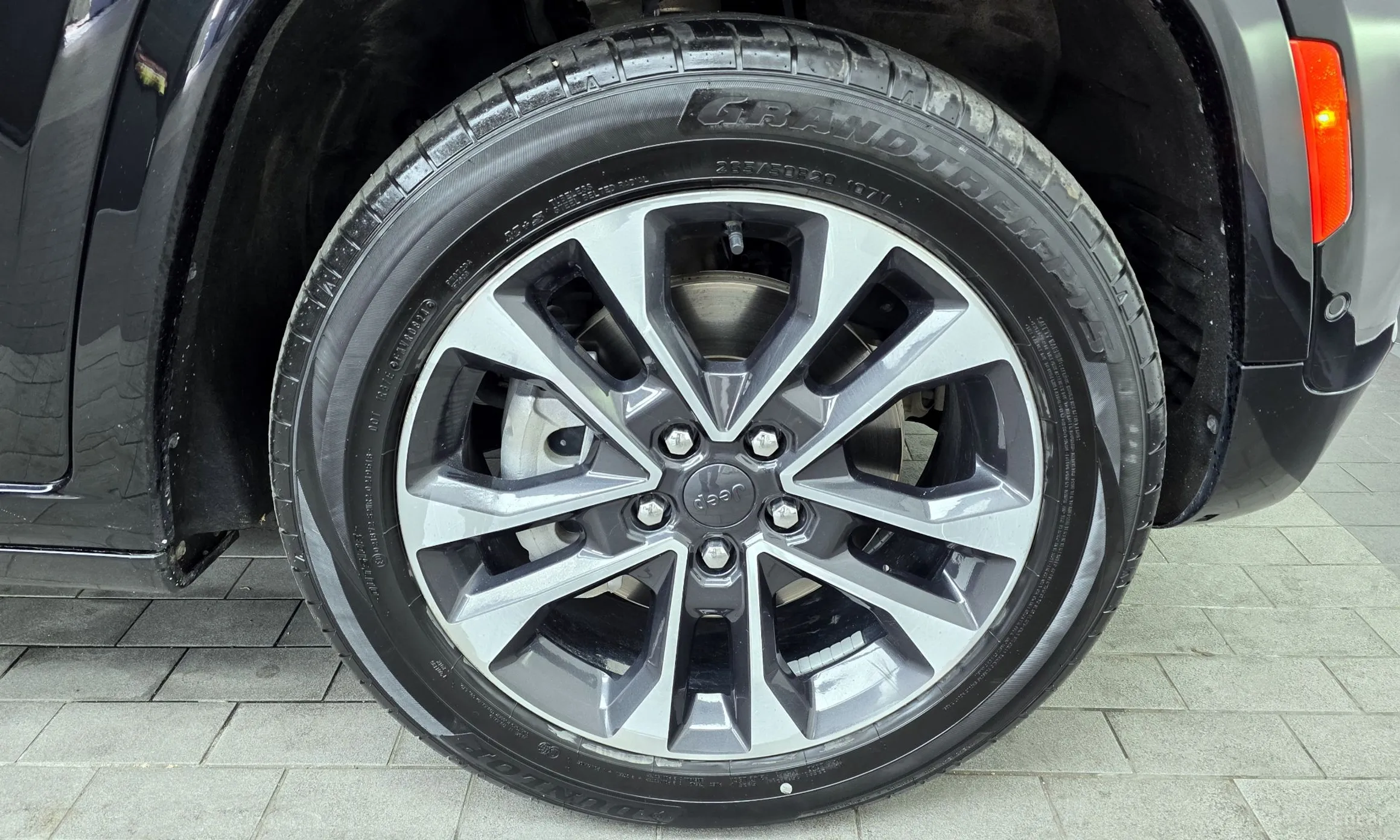 Jeep Grand Cherokee (WL) превью 5