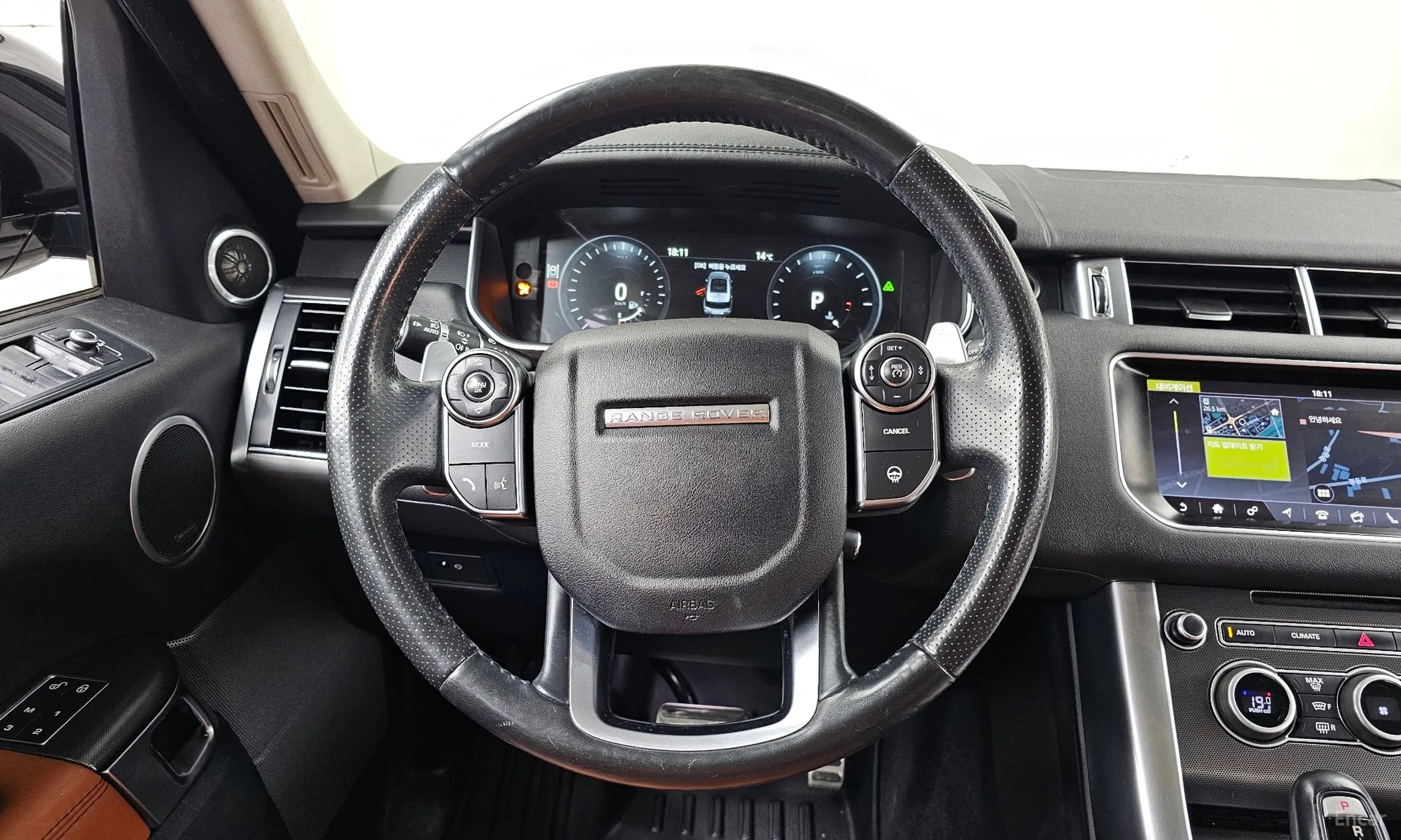 Land Rover Range Rover Sport 2nd Generation превью 13