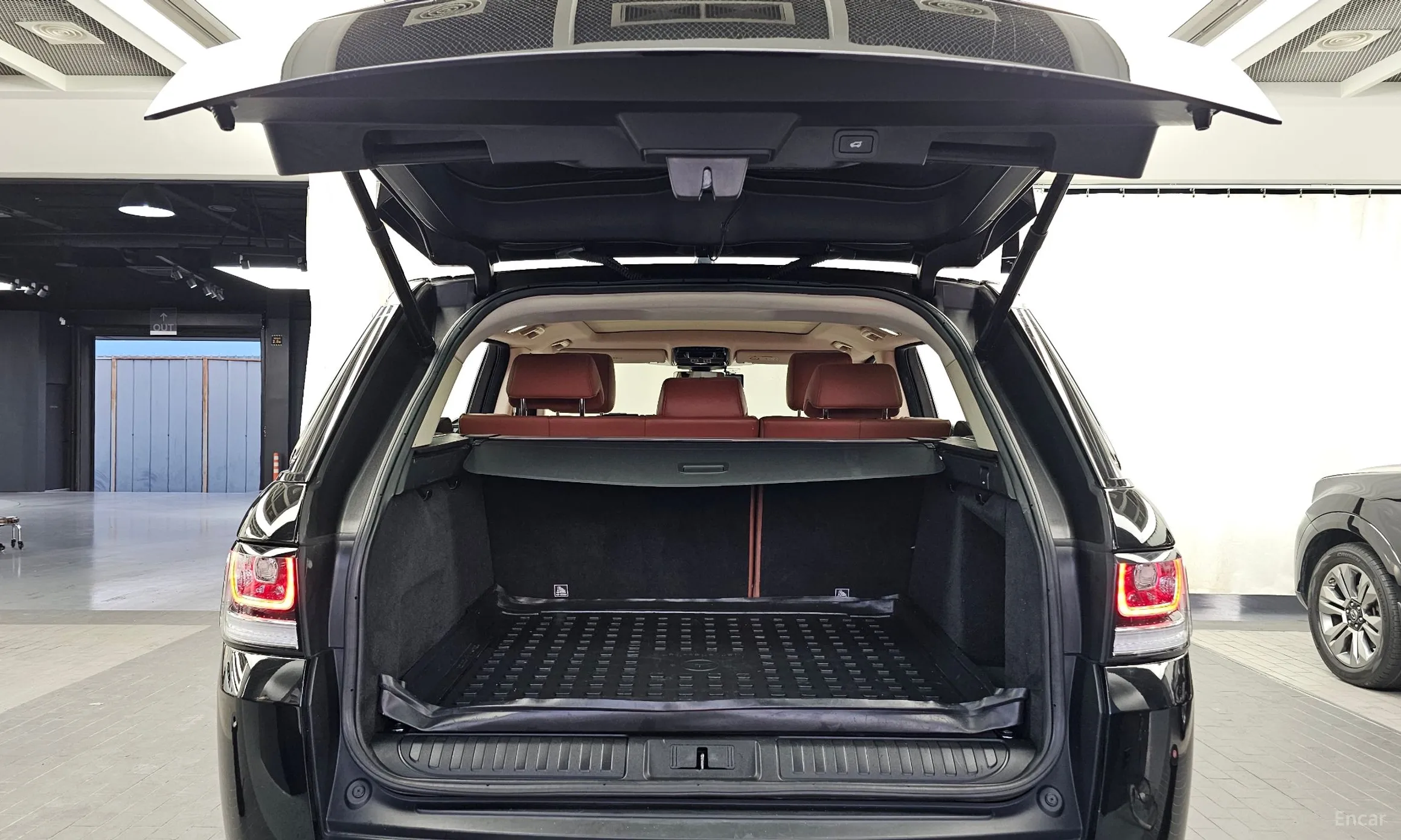 Land Rover Range Rover Sport 2nd Generation превью 20