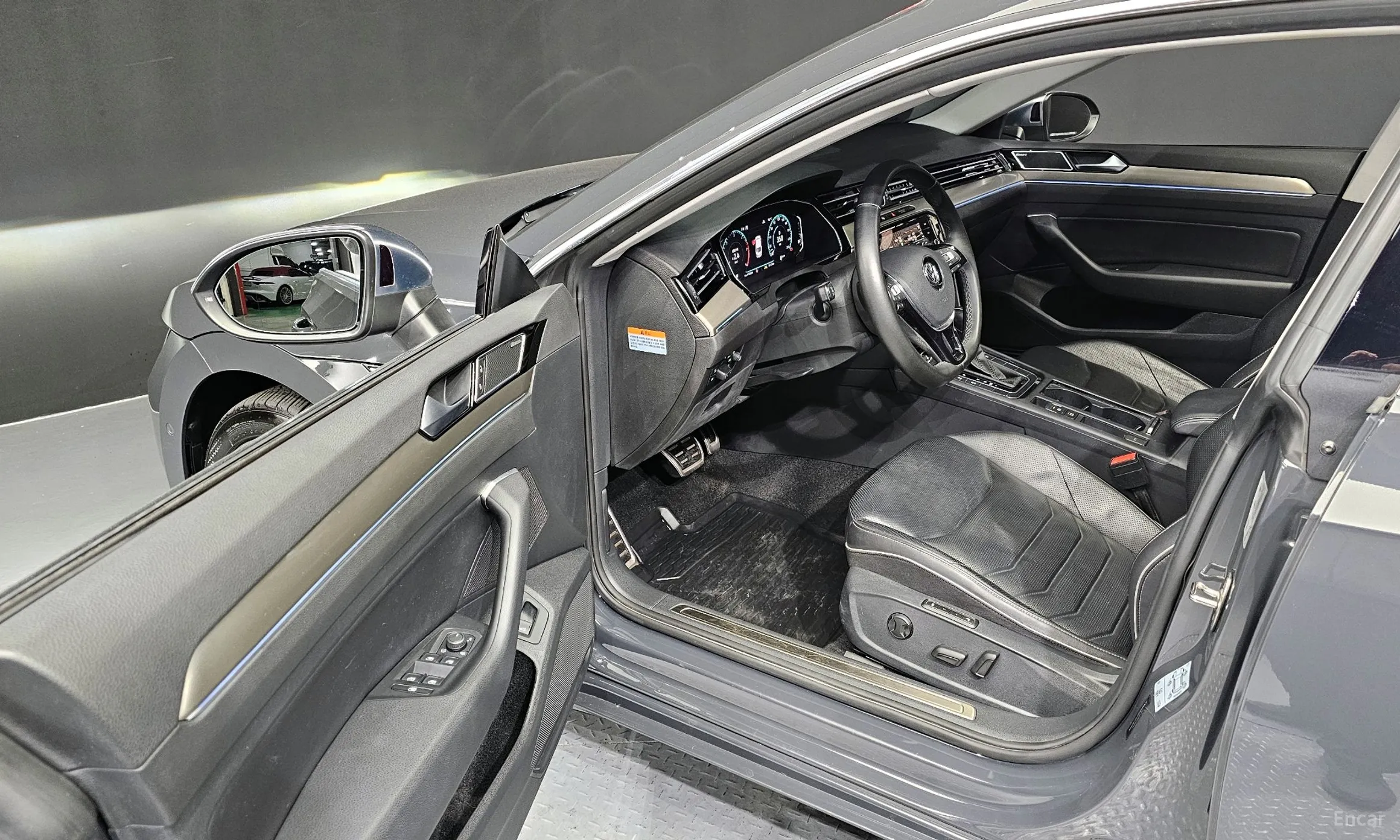 Volkswagen Ateon превью 10