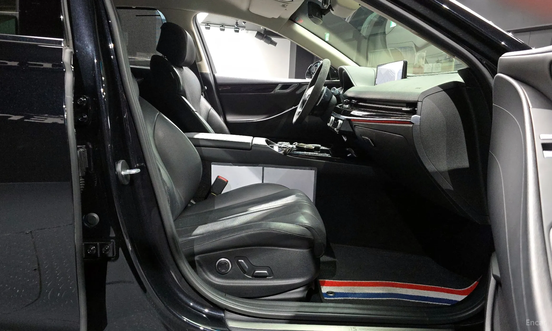 Genesis G80 (RG3) превью 11