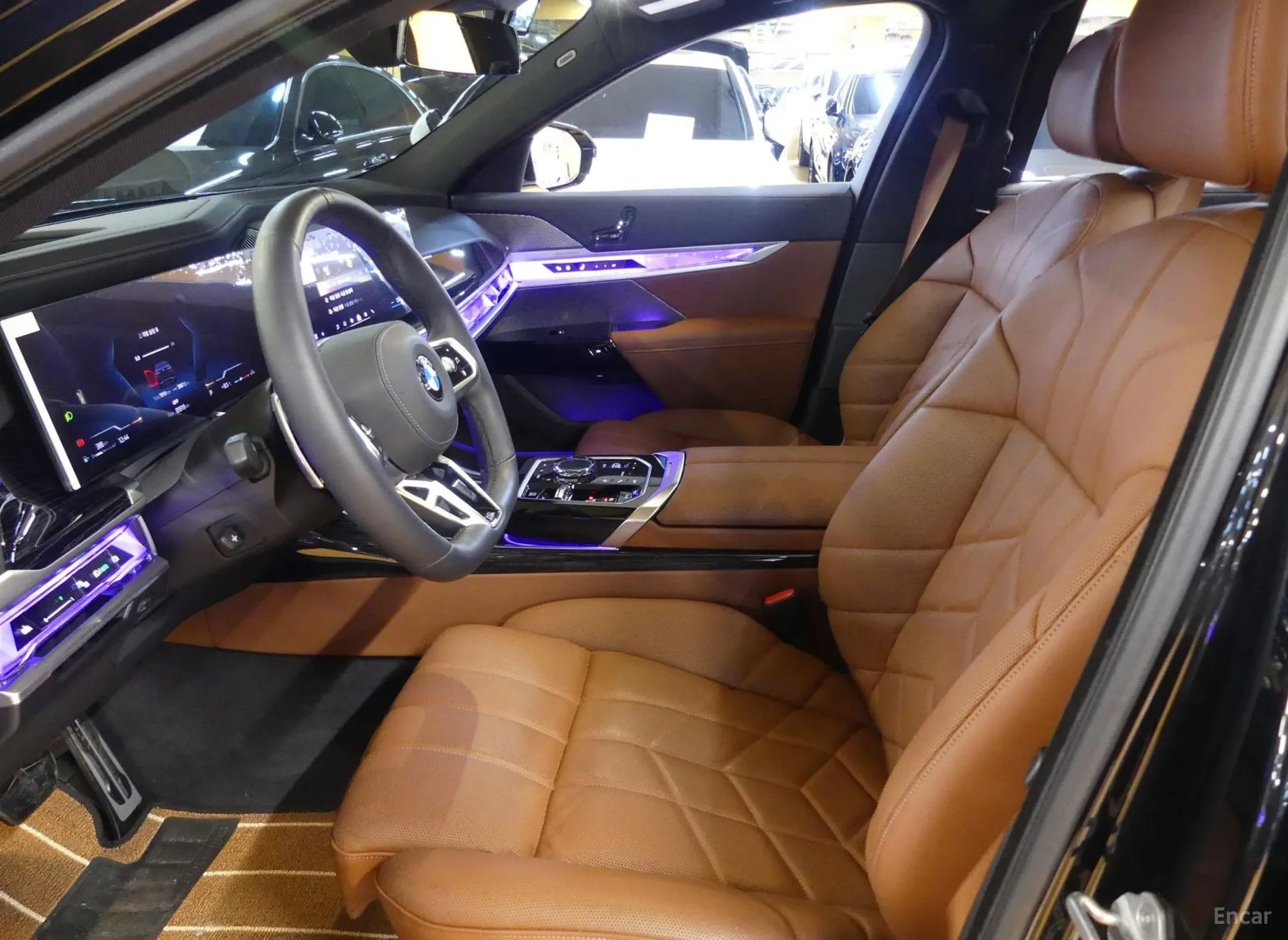 BMW 7 Series (G70) превью 10