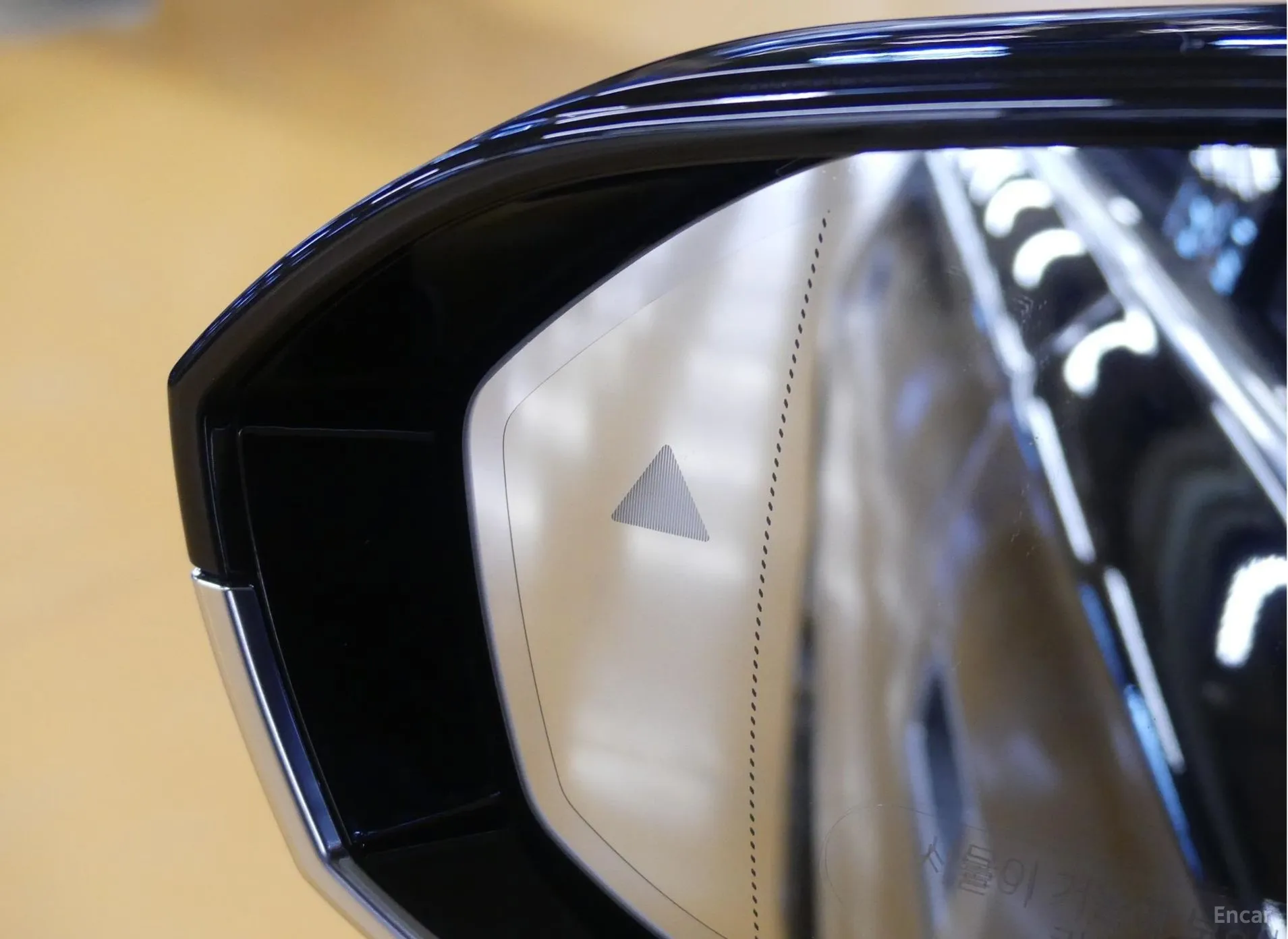 BMW 7 Series (G70) превью 18