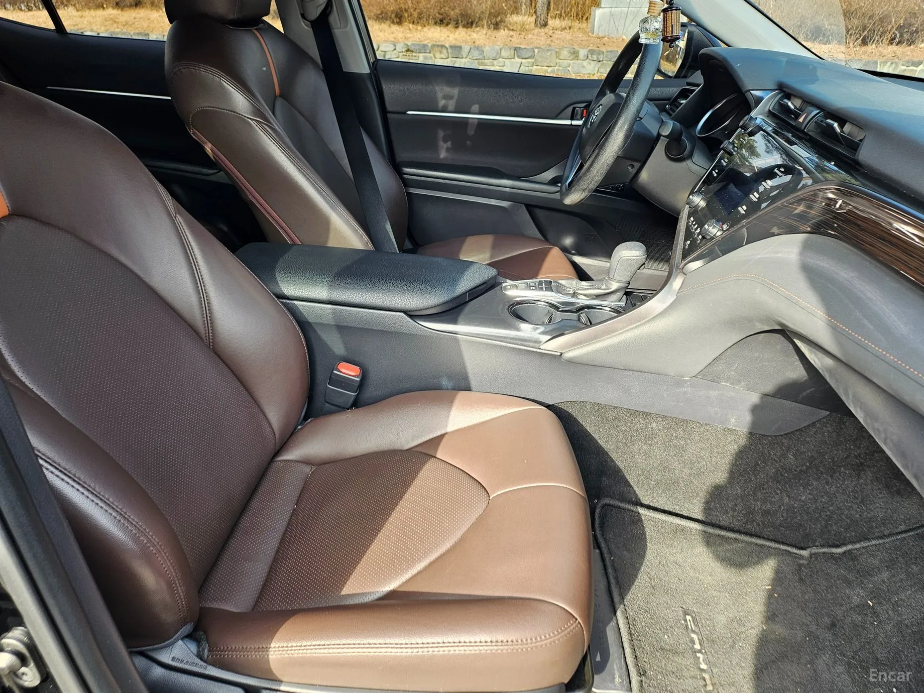 Toyota Camry (XV70) превью 12