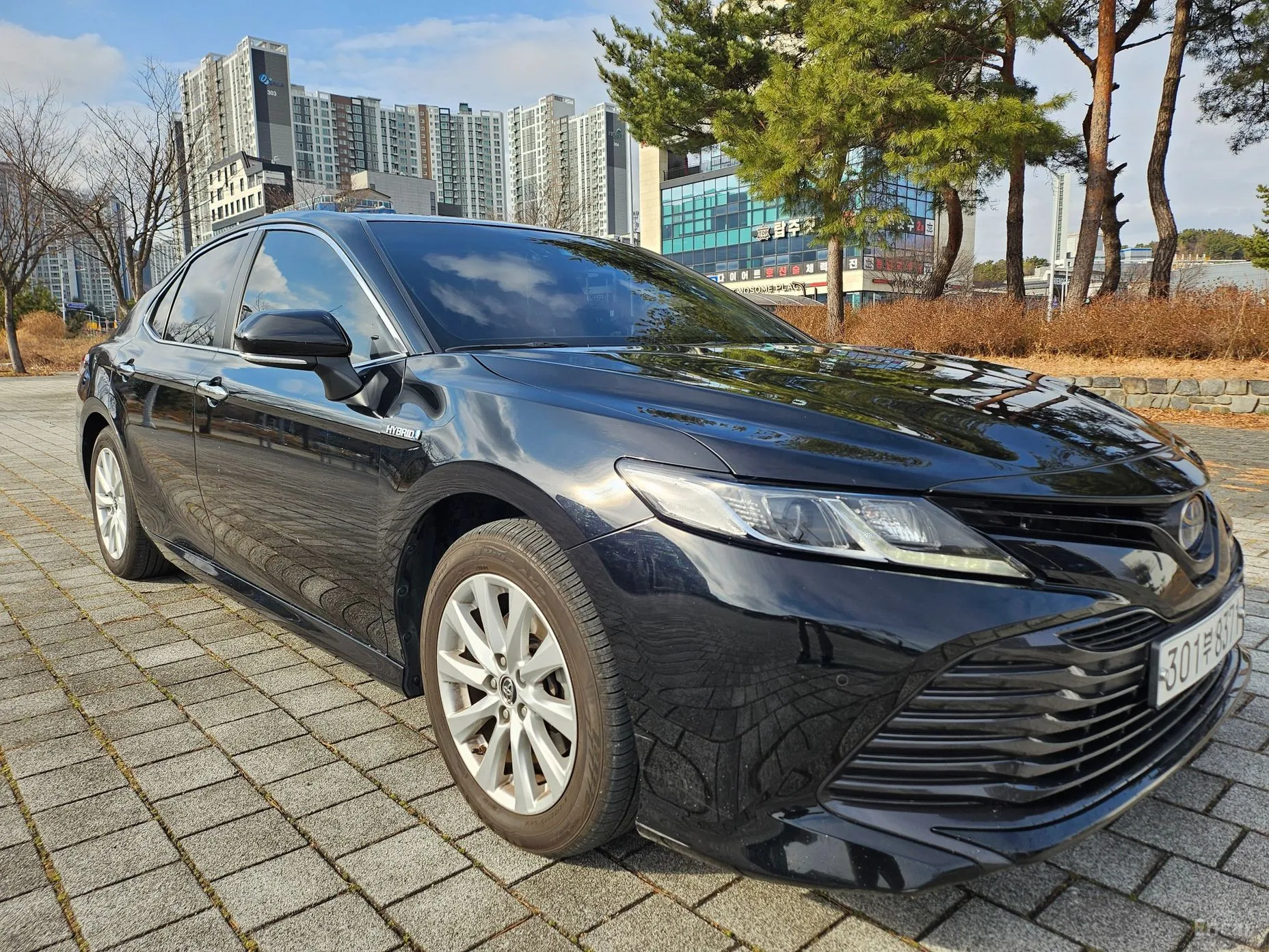 Toyota Camry (XV70) превью 3