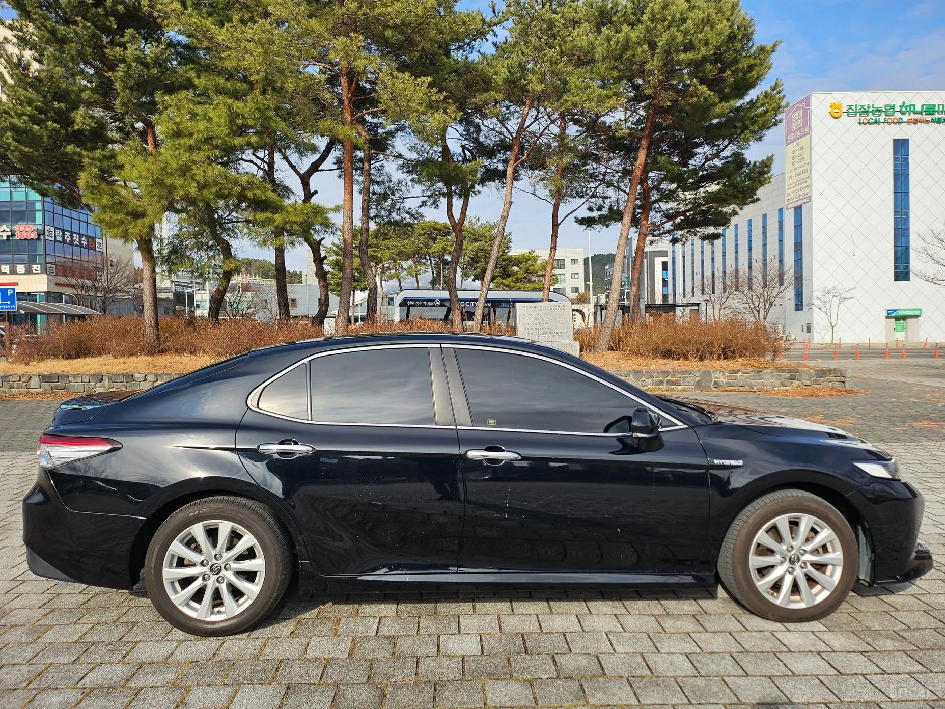 Toyota Camry (XV70) превью 4