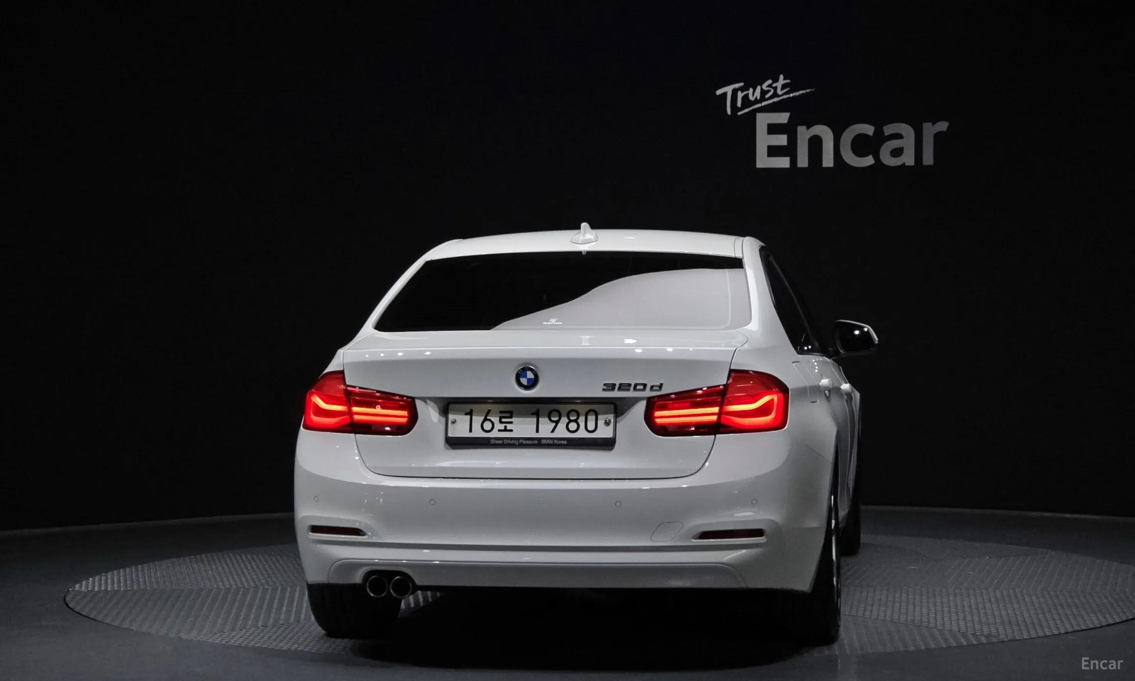 BMW 3 Series (F30) превью 4