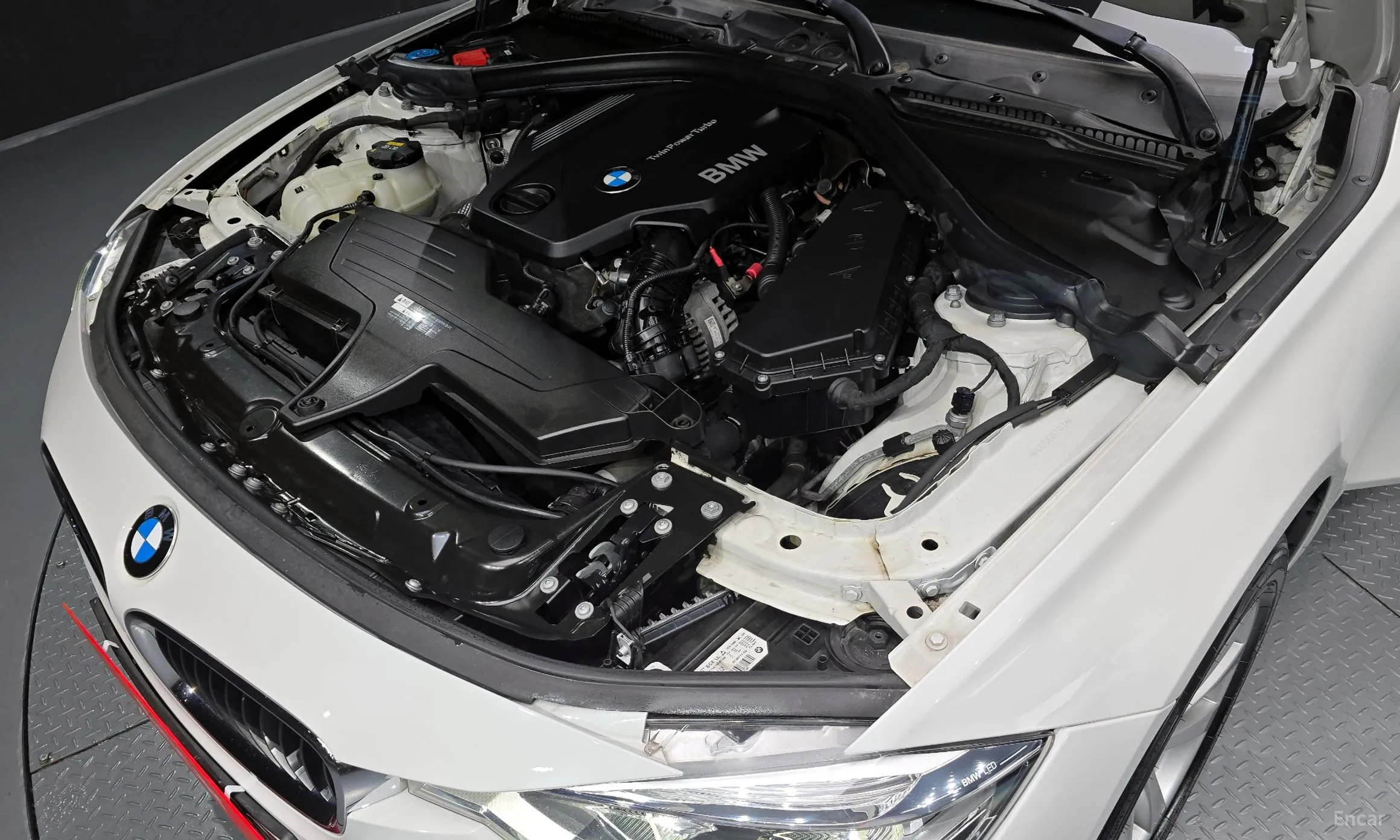 BMW 3 Series (F30) превью 6