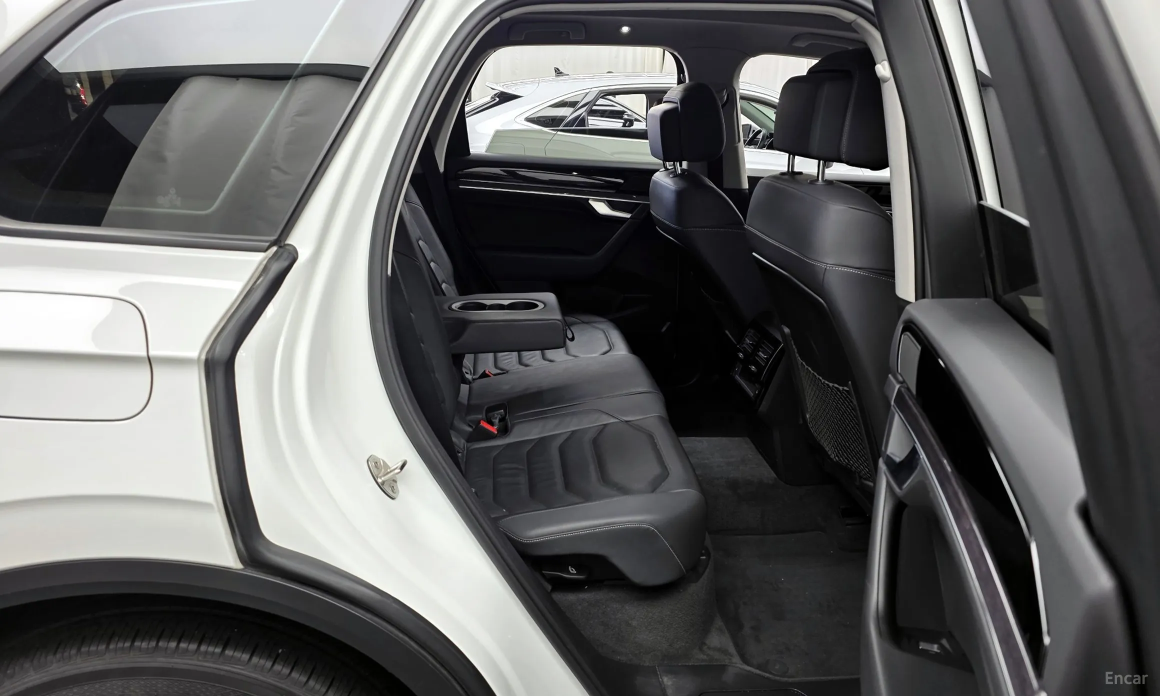 Volkswagen Touareg 3rd Generation превью 12