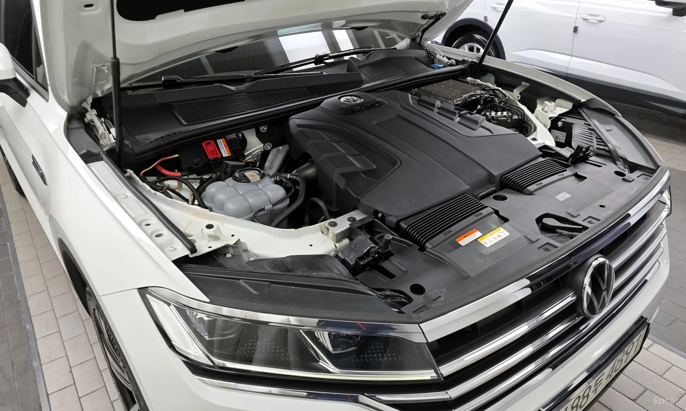 Volkswagen Touareg 3rd Generation превью 6