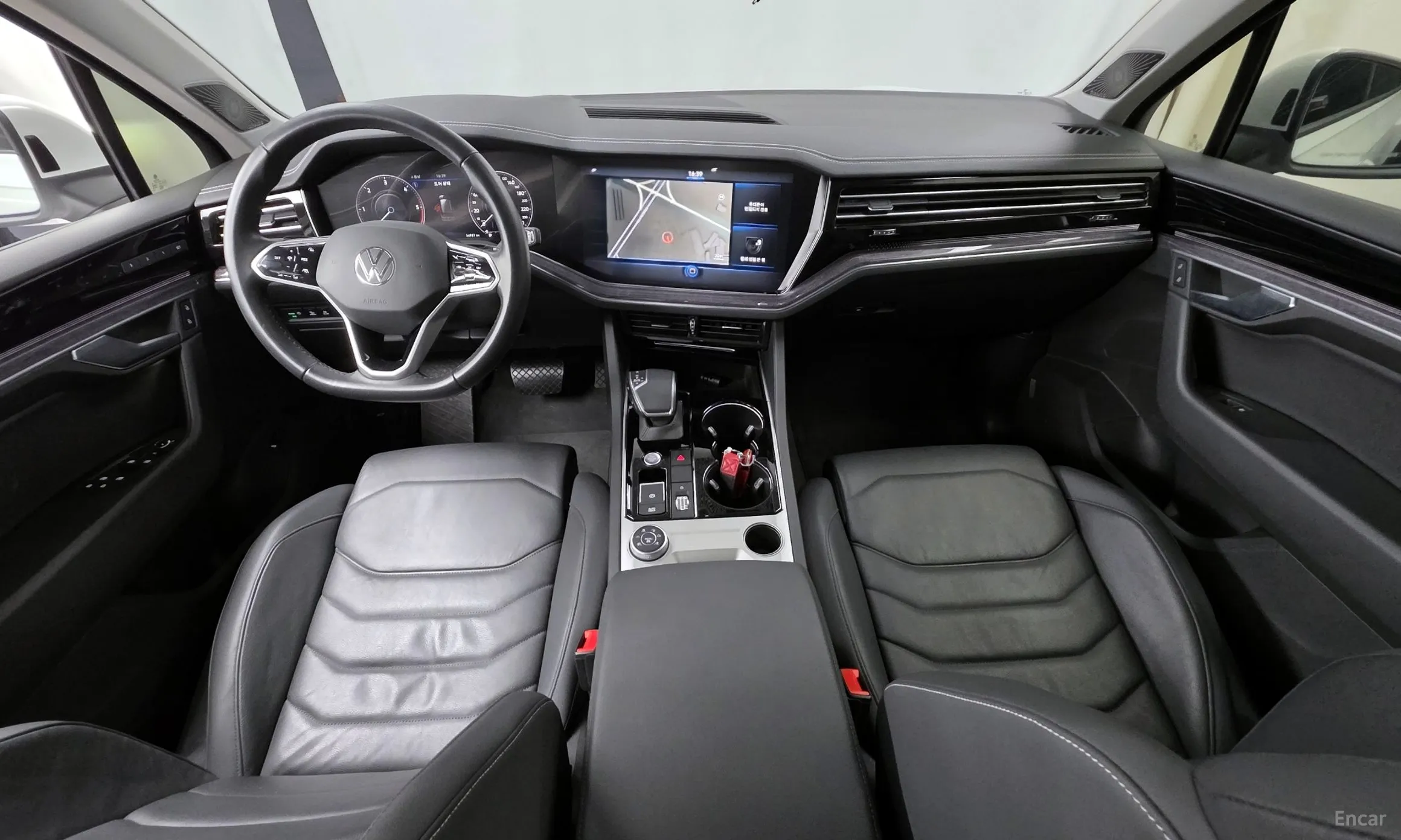 Volkswagen Touareg 3rd Generation превью 7