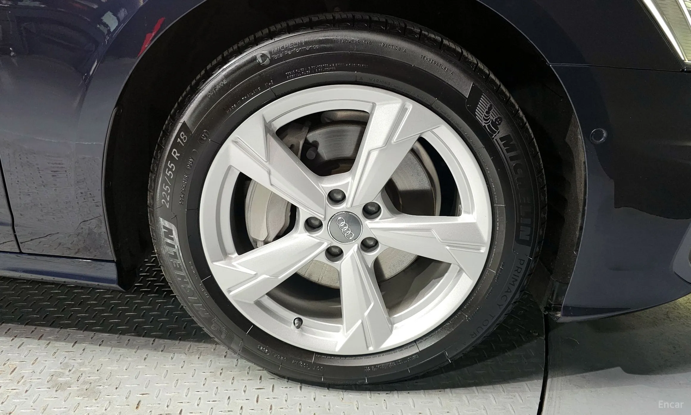 Audi A6 (C8) превью 5