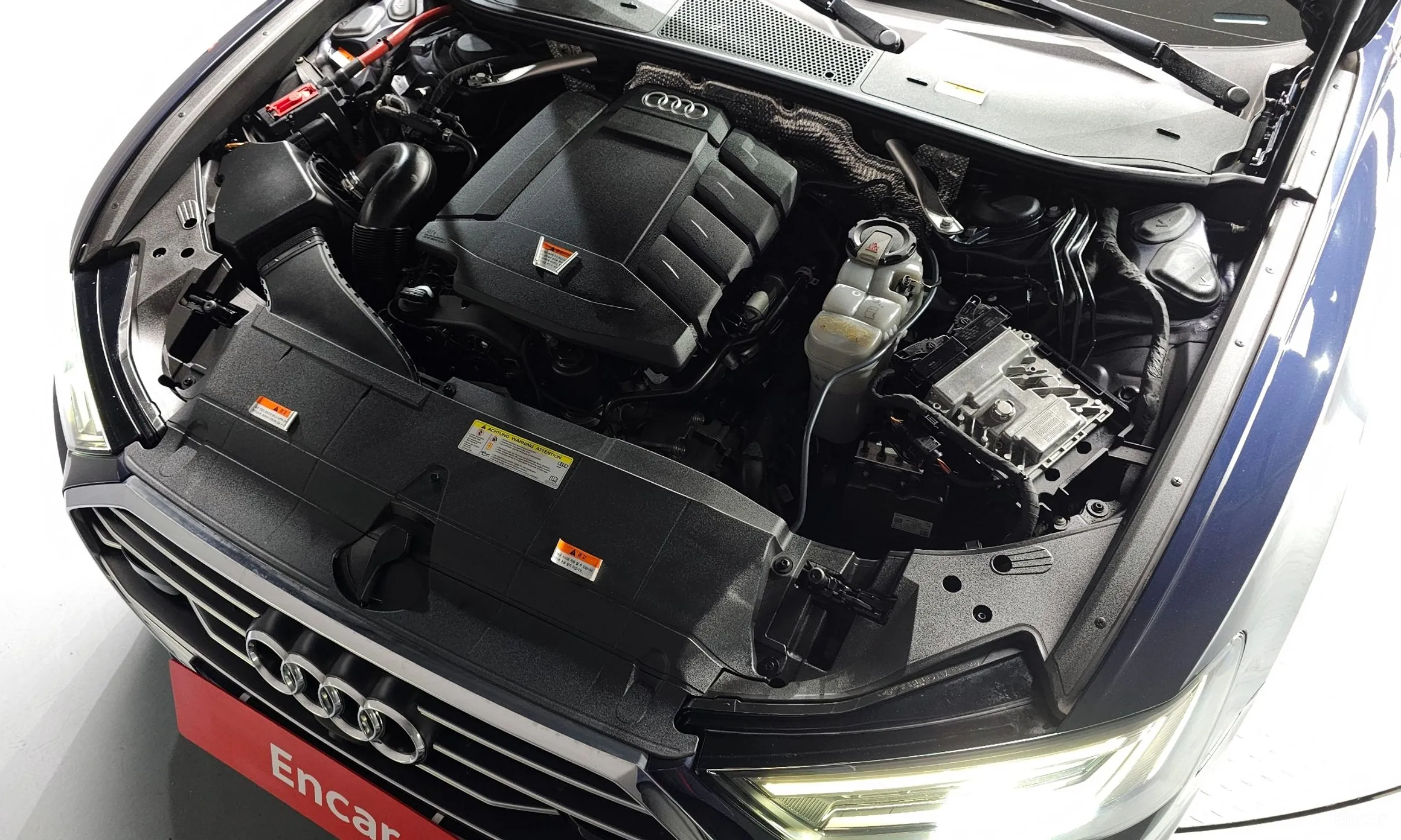 Audi A6 (C8) превью 6
