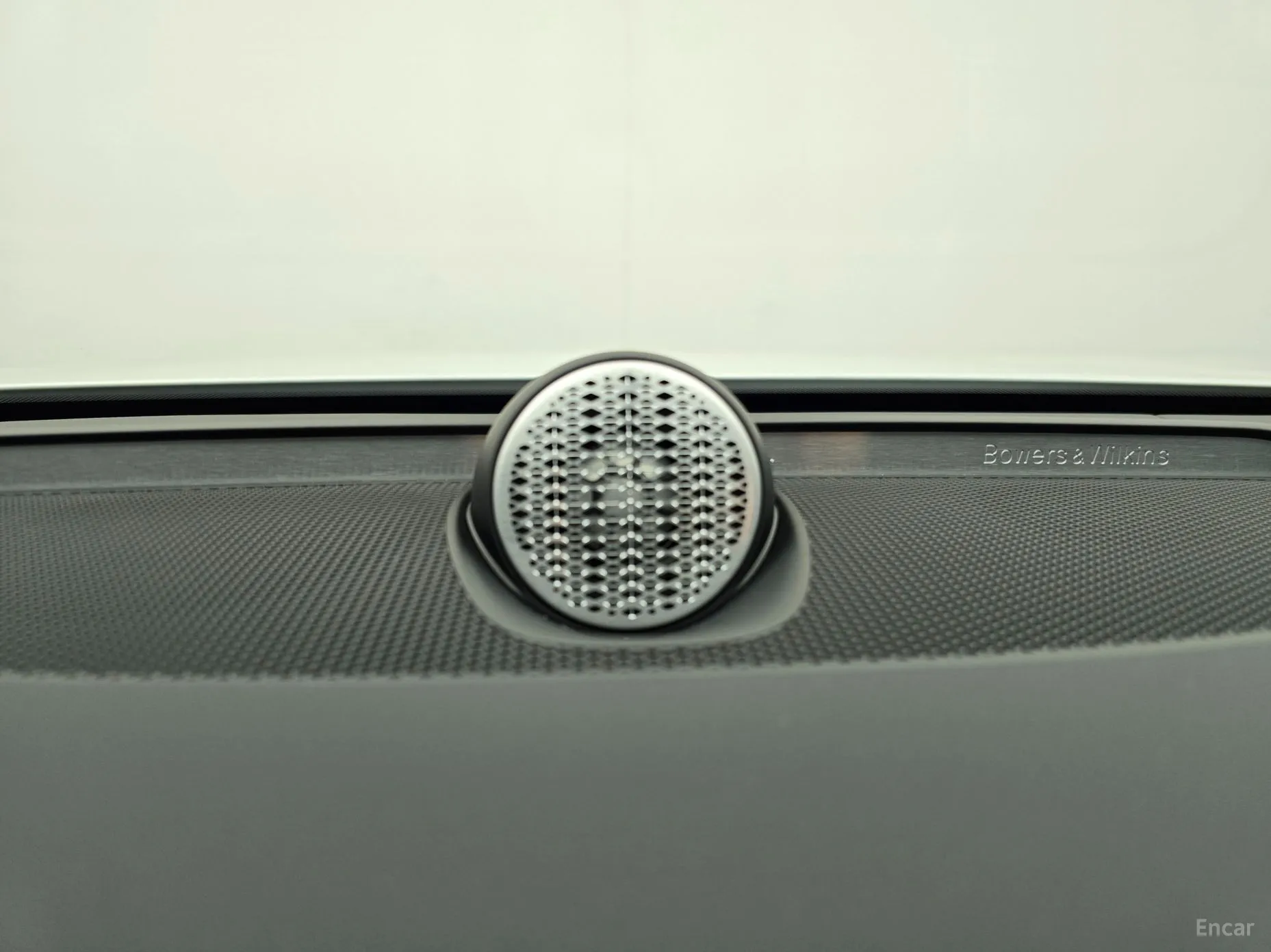 Volvo S90 превью 15