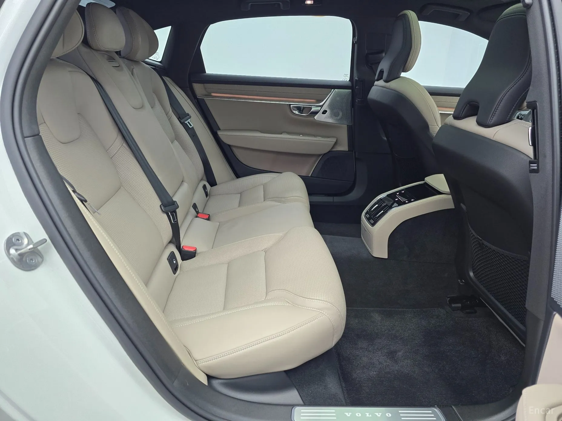 Volvo S90 превью 8