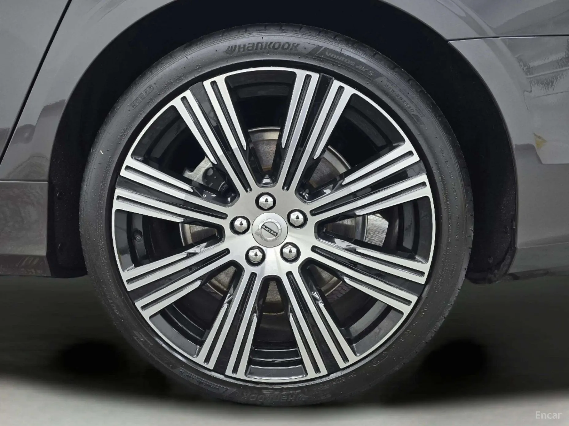 Volvo S90 превью 5
