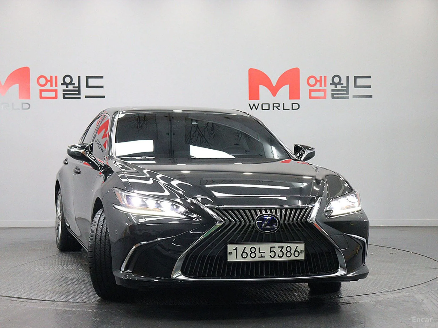 Lexus ES300h 7th Generation превью 3