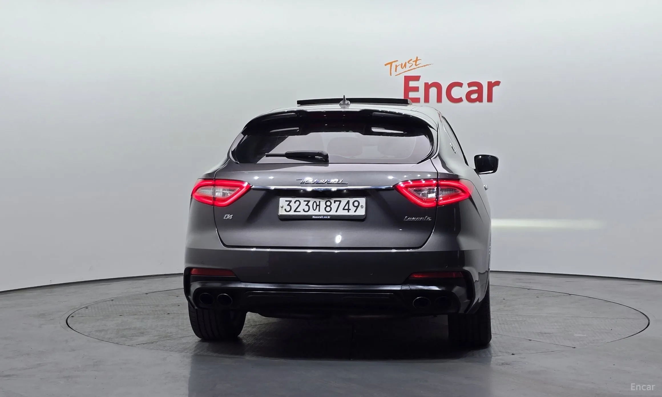 Maserati Levante превью 4