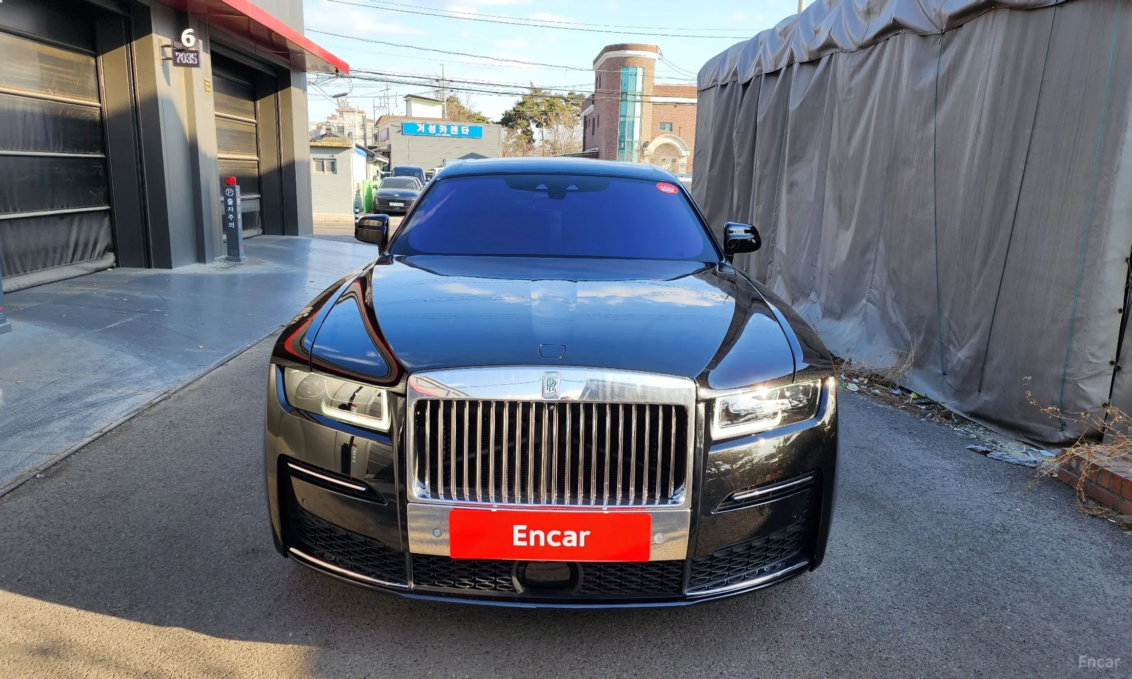 Rolls-Royce Ghost 2nd Generation превью 3