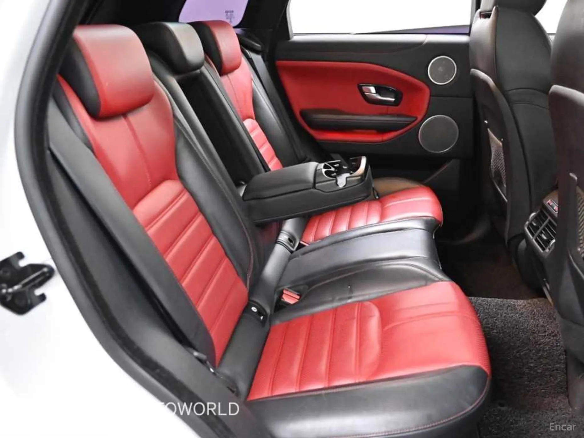 Land Rover Range Rover Evoque превью 12
