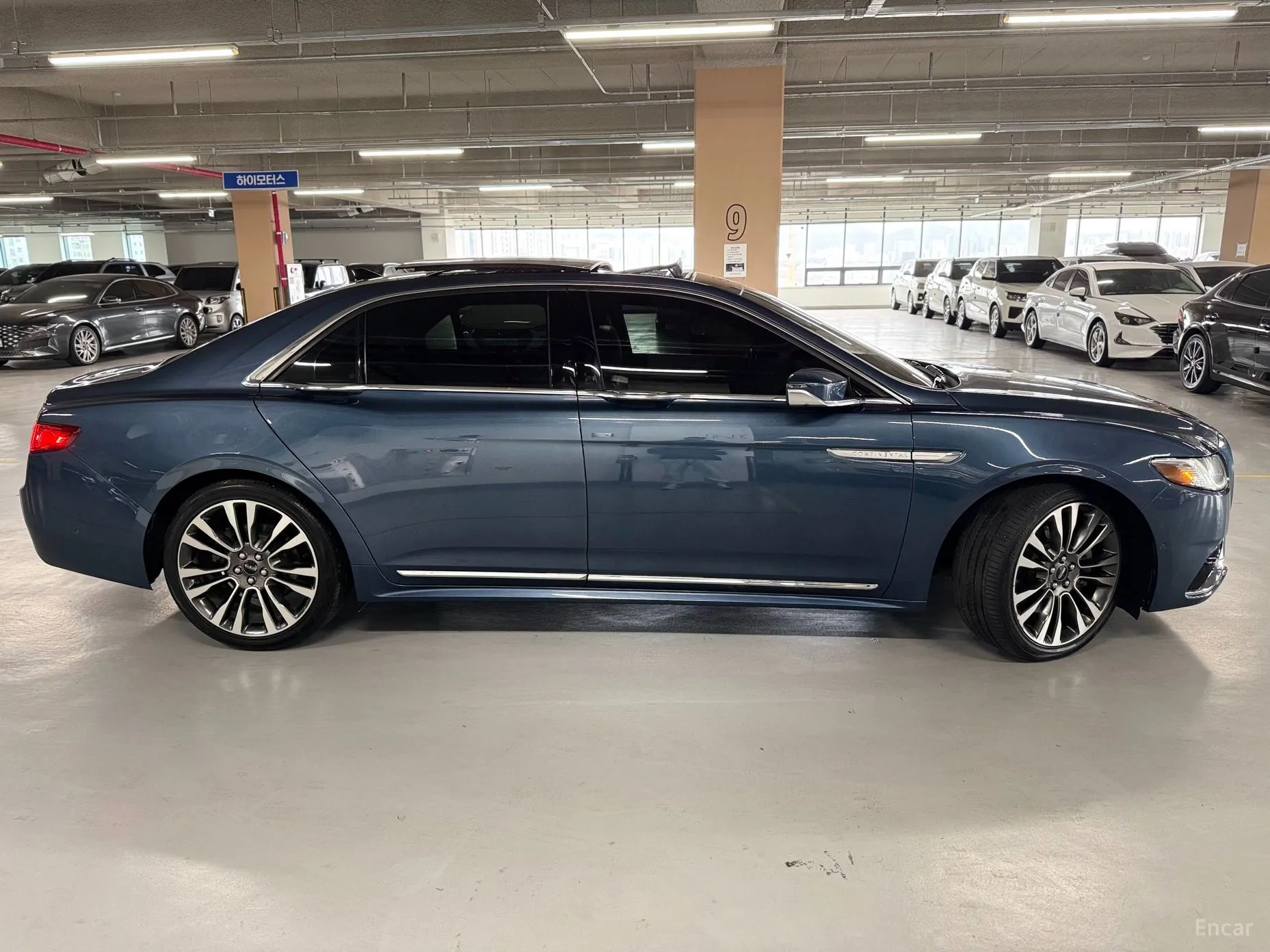 Lincoln Continental Gen 10