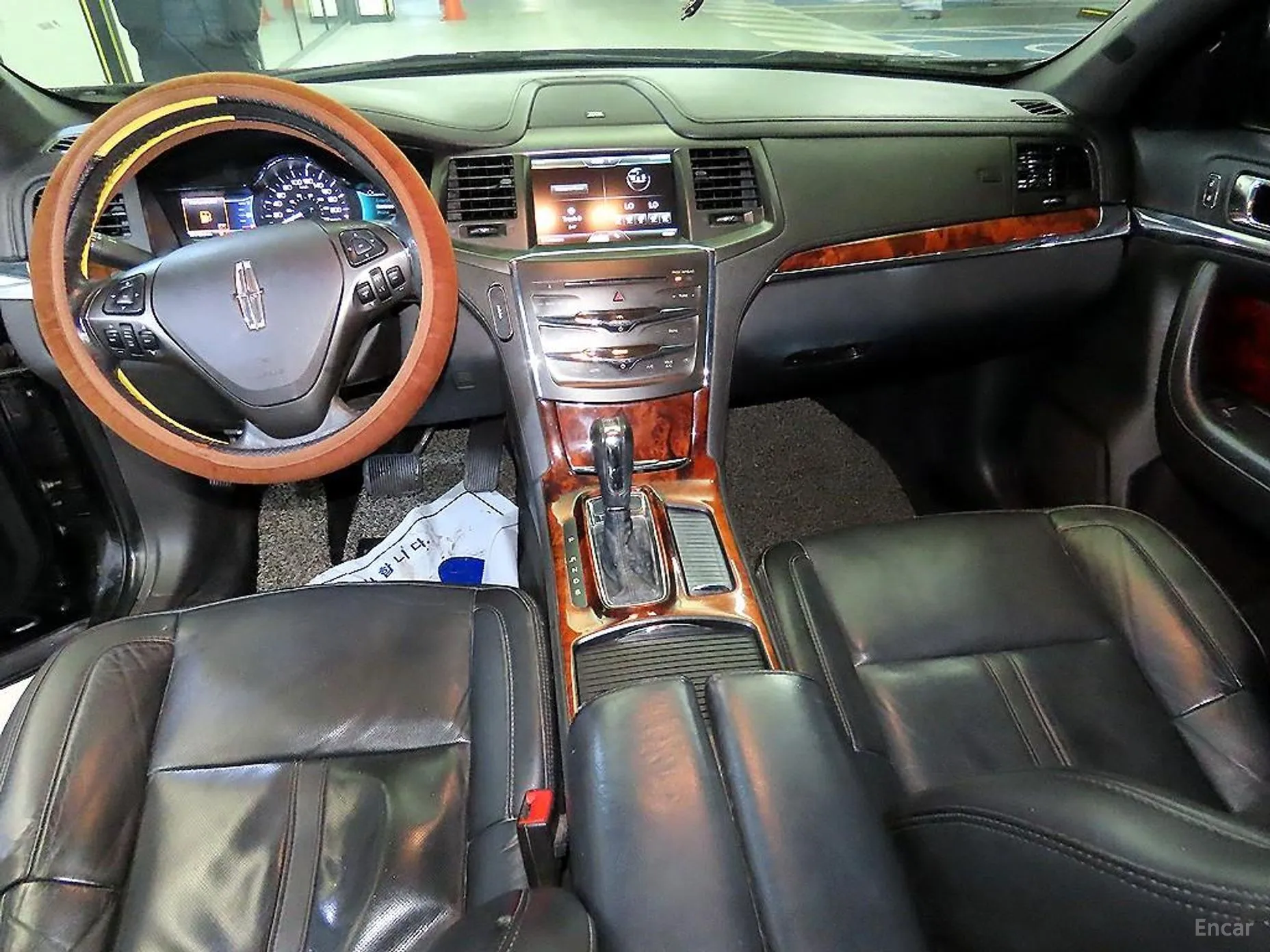 Lincoln New MKS превью 10