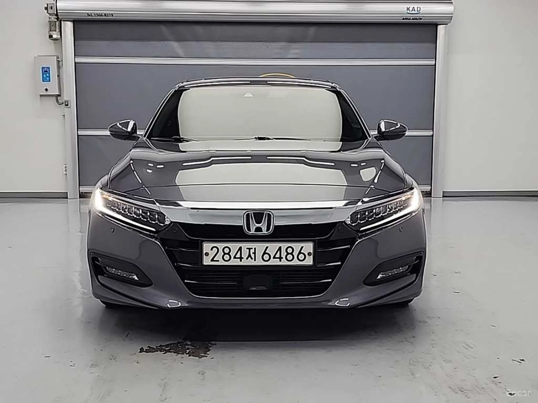 Honda Accord 10th Generation превью 2