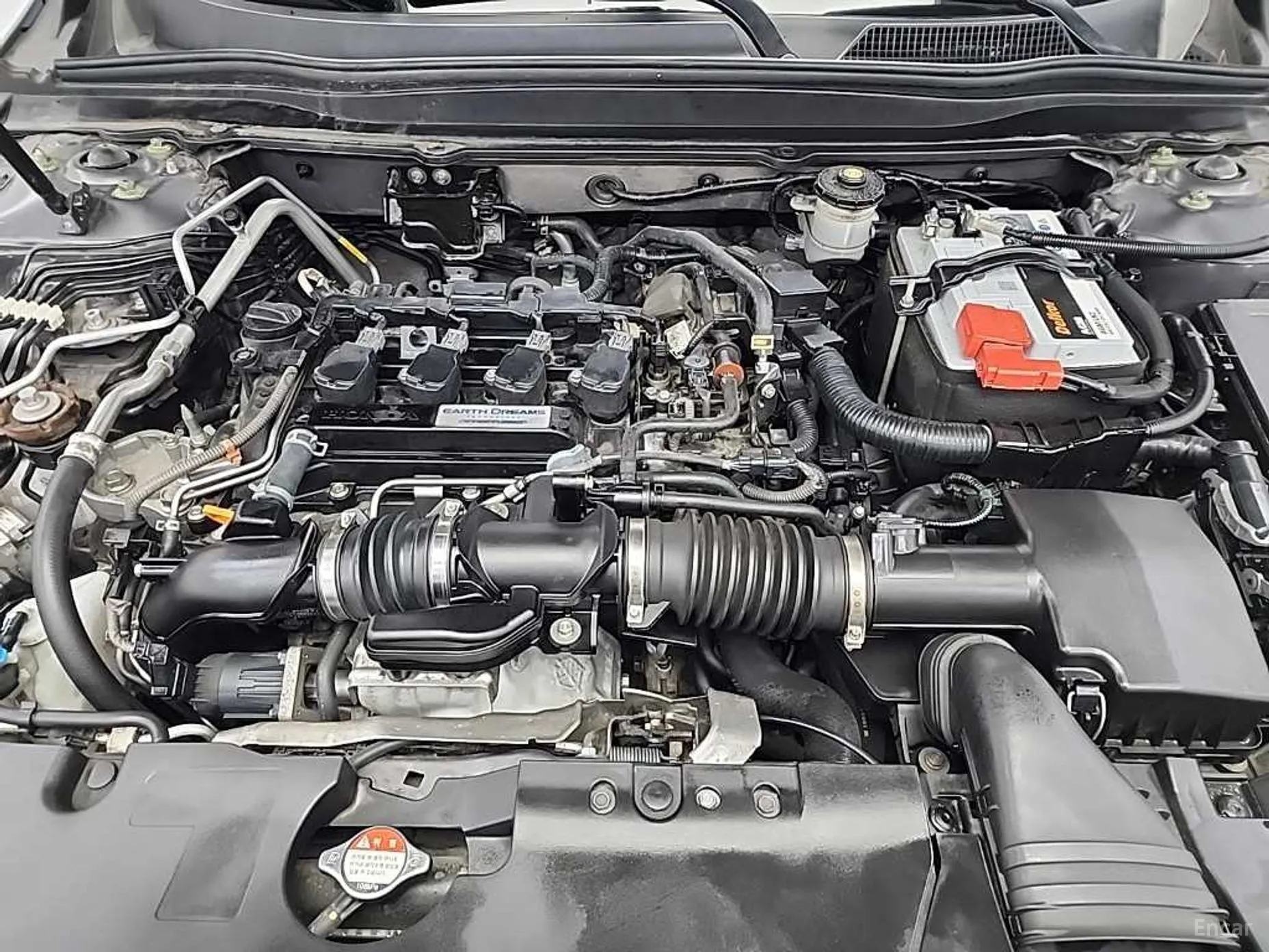 Honda Accord 10th Generation превью 5