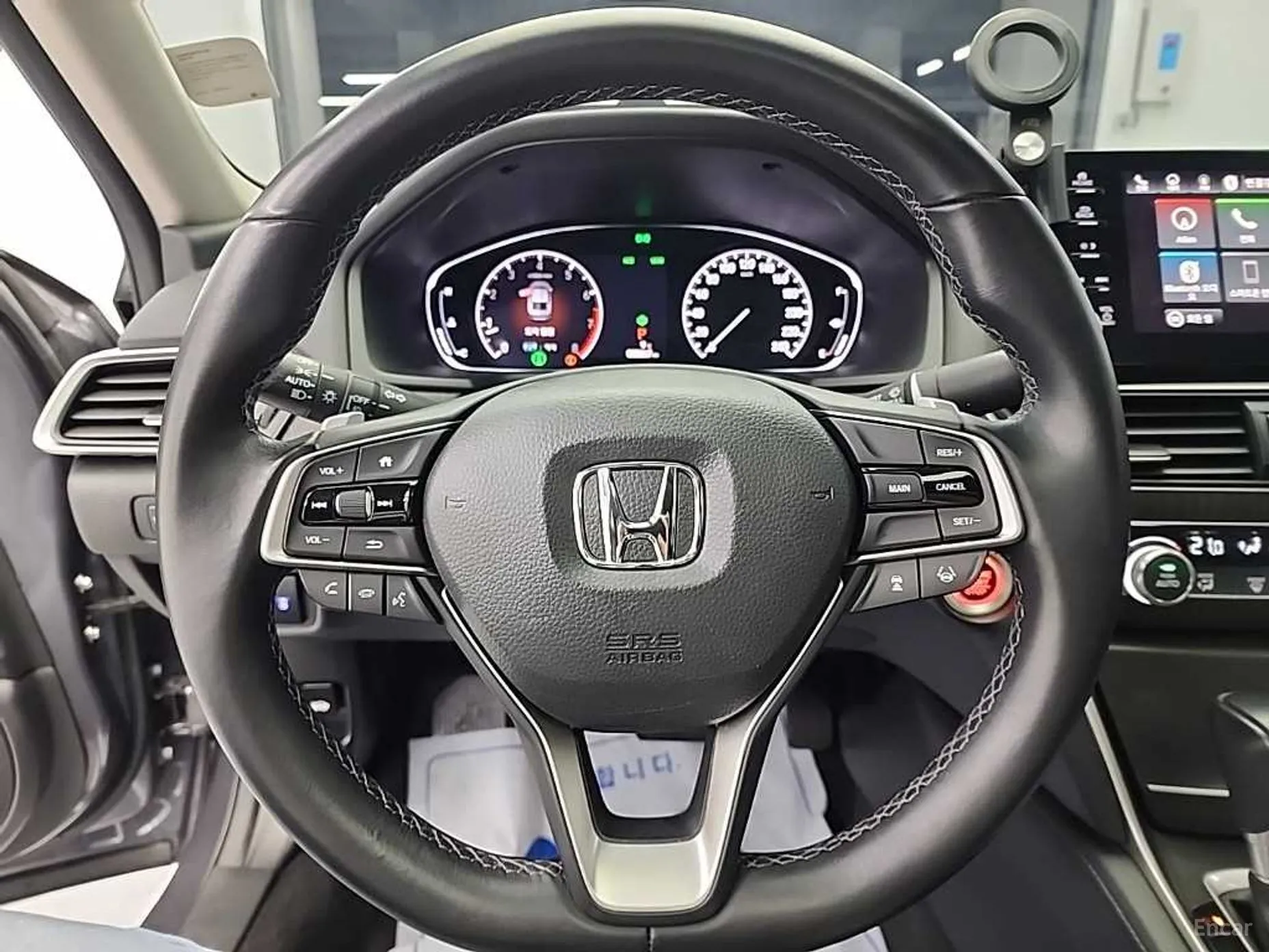 Honda Accord 10th Generation превью 9