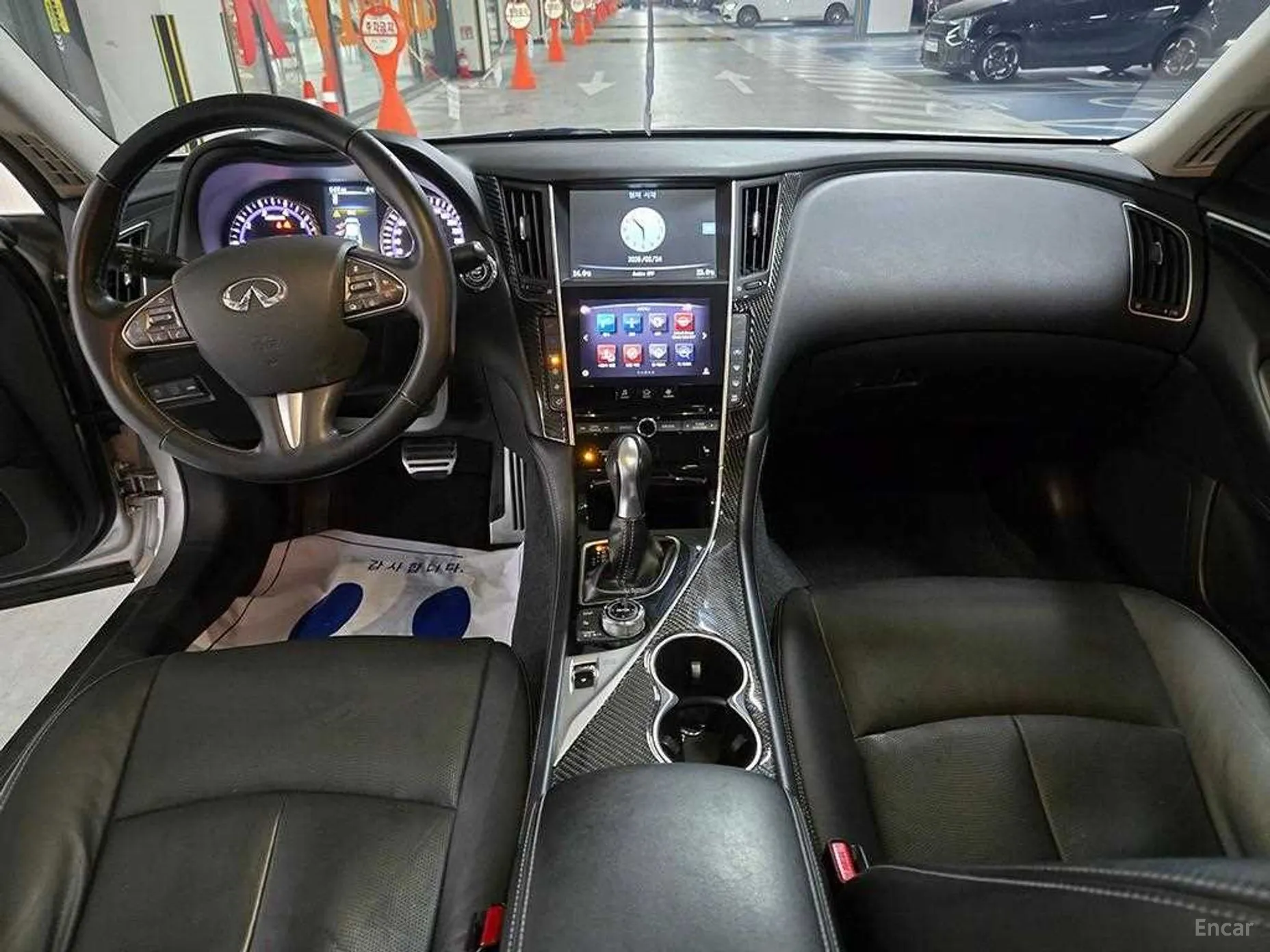 Infiniti Q50 превью 10