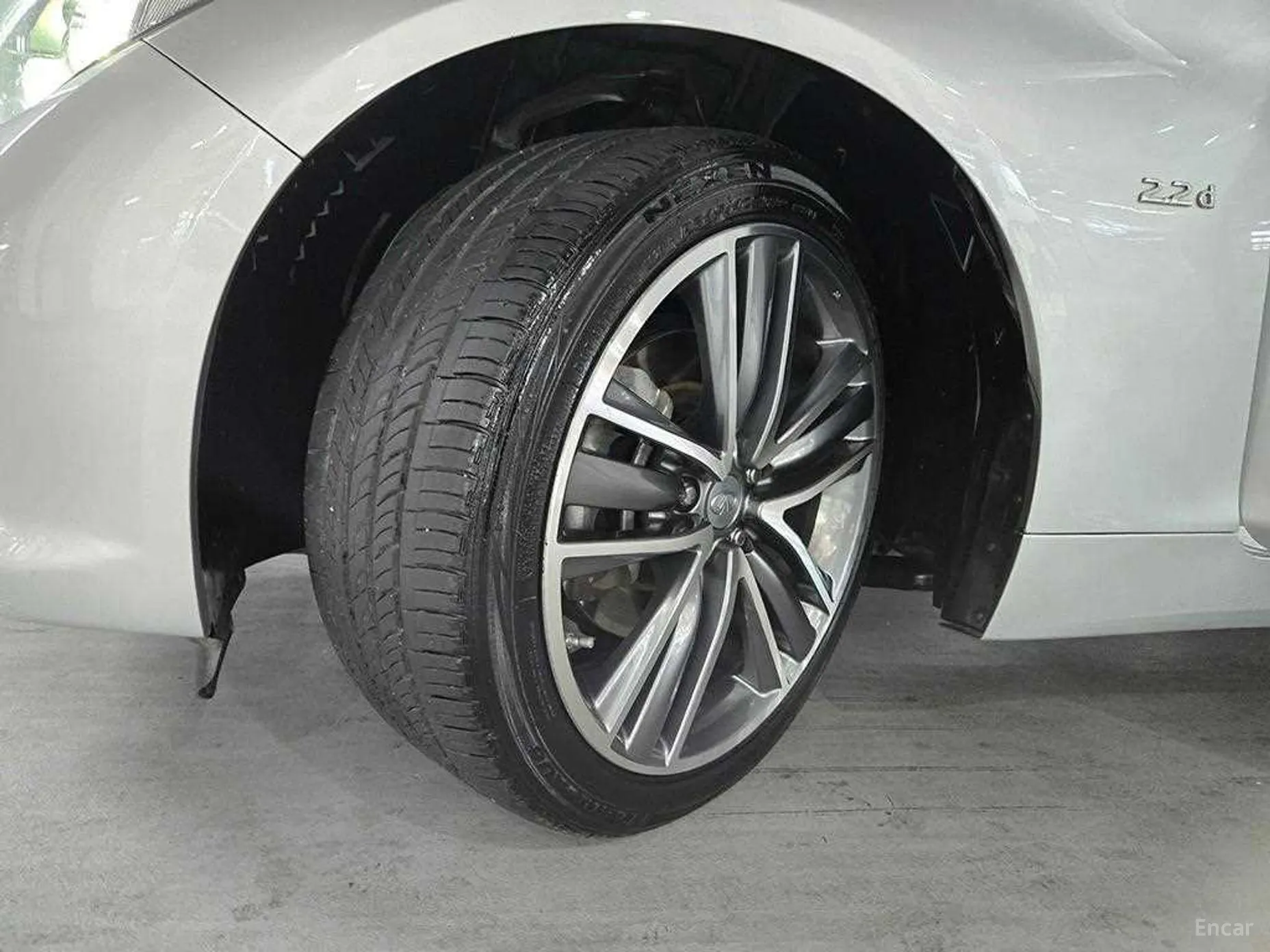 Infiniti Q50 превью 20