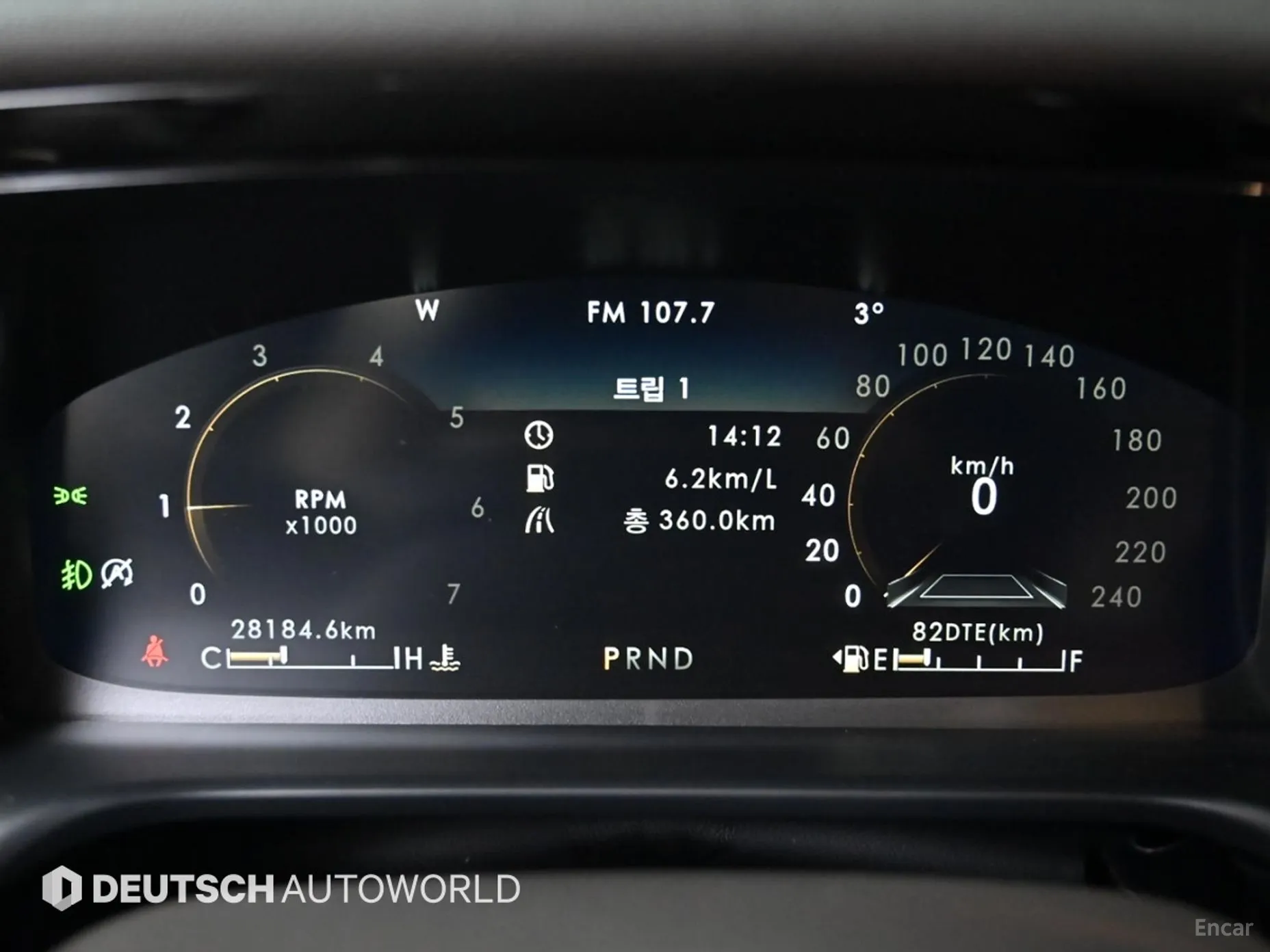 Lincoln Aviator 2nd Generation превью 8