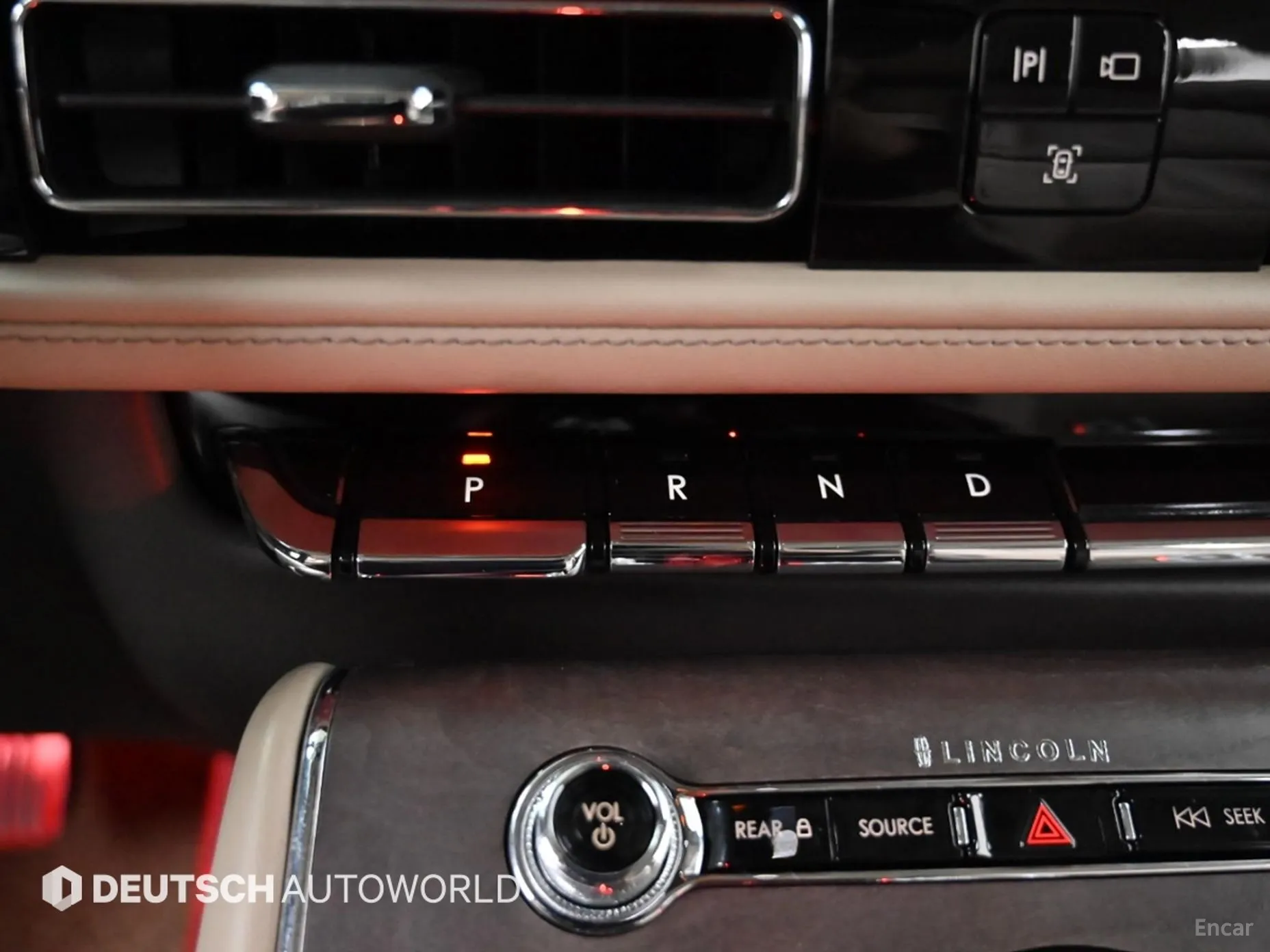 Lincoln Aviator 2nd Generation превью 9