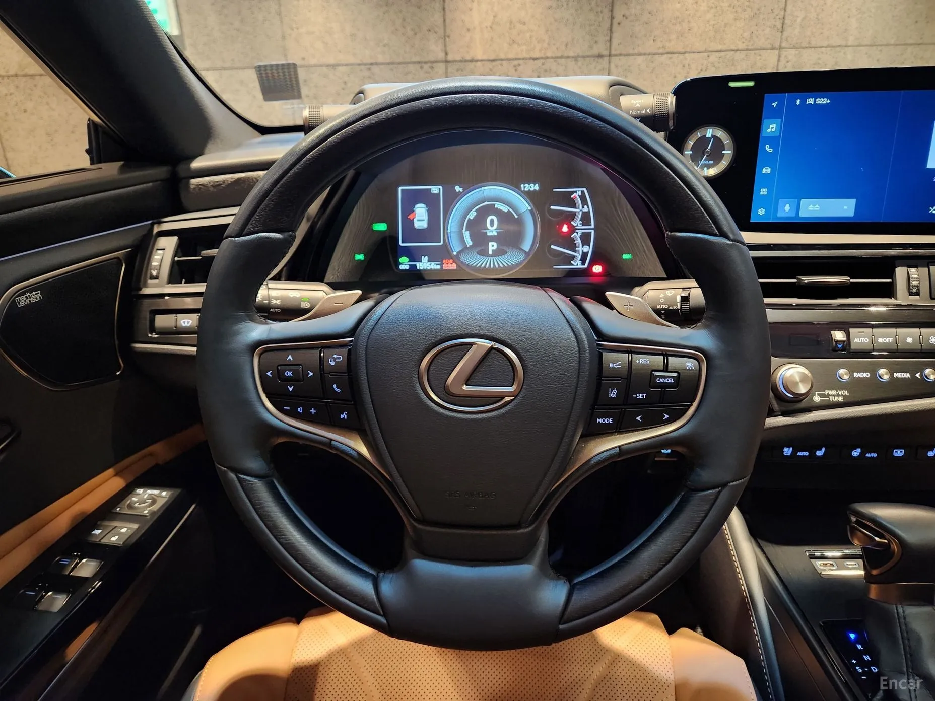 Lexus ES300h 7th Generation превью 12