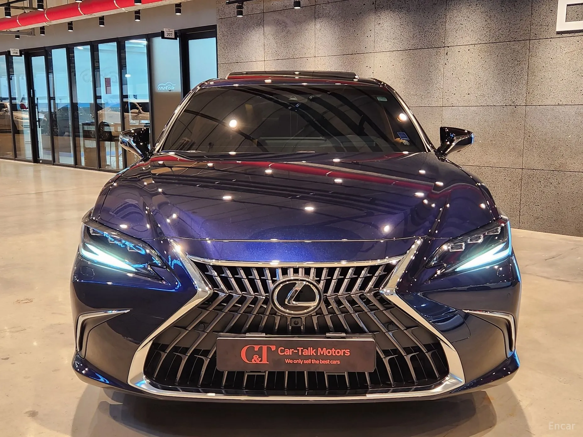 Lexus ES300h 7th Generation превью 3
