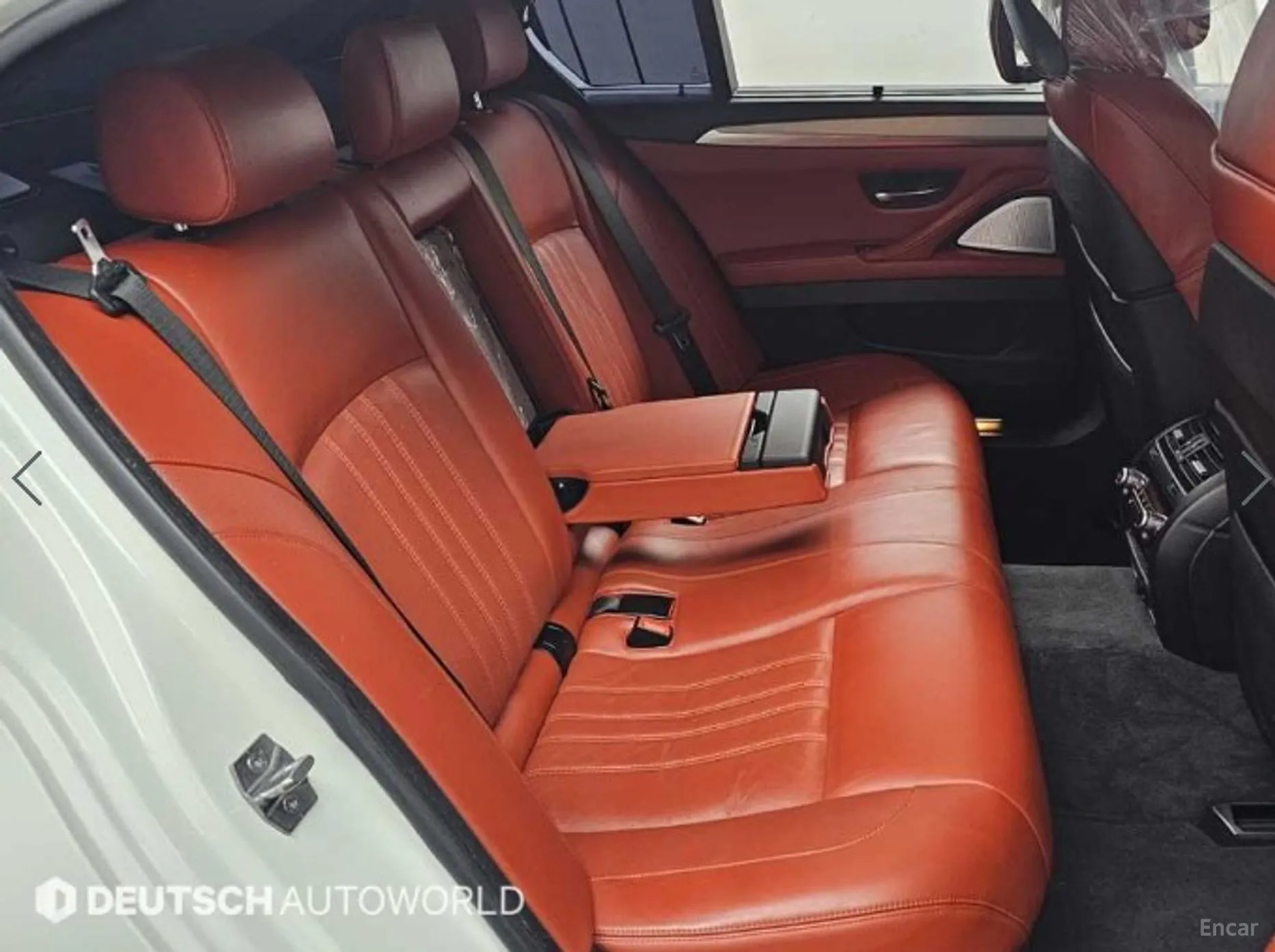 BMW M5 (F10) превью 12